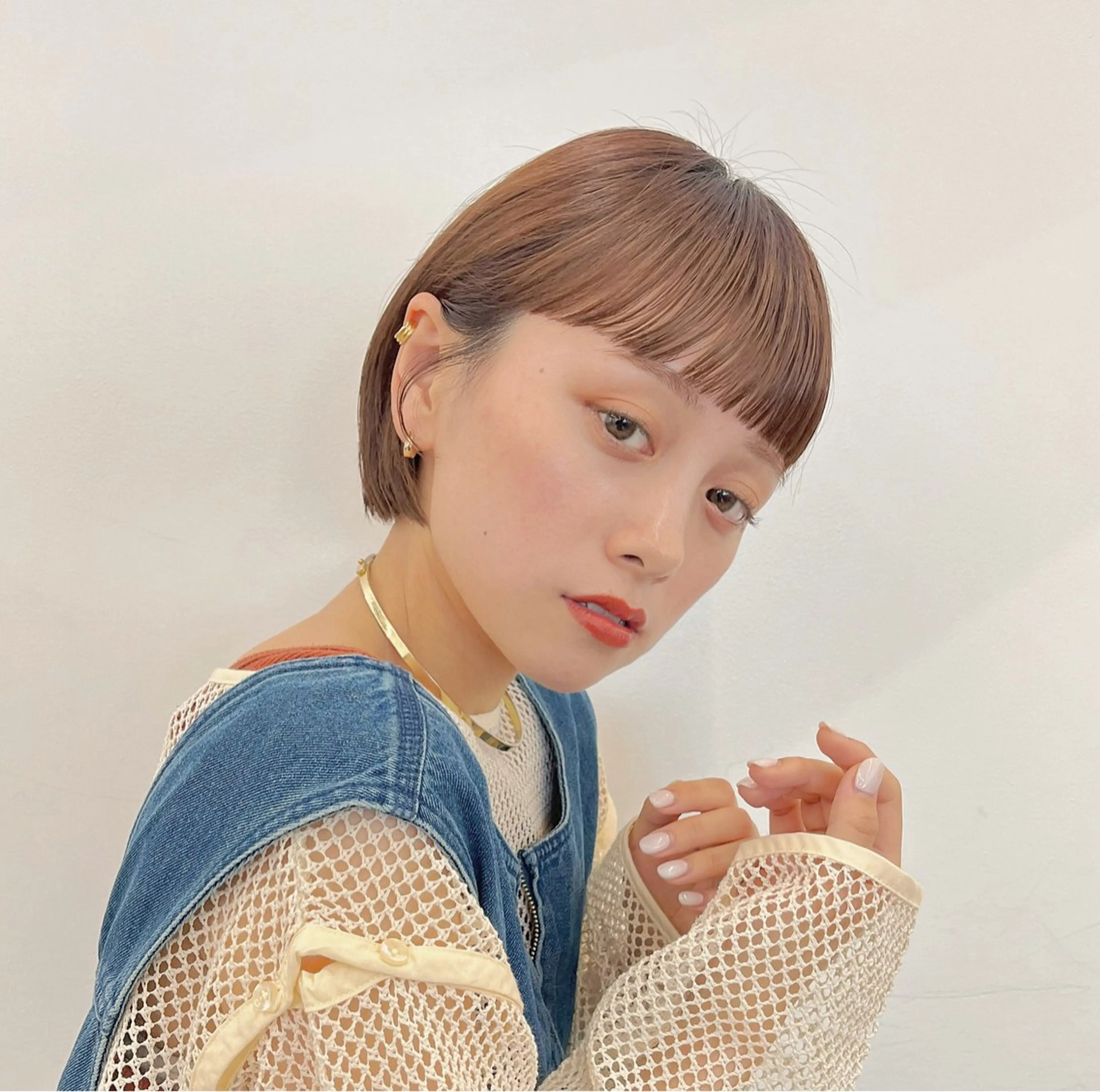 ショート カラー ベージュカラー 透明感カラー オン眉 🌱ボブ/レイヤー/ ベージュ/あやみ✨のヘアスタイル