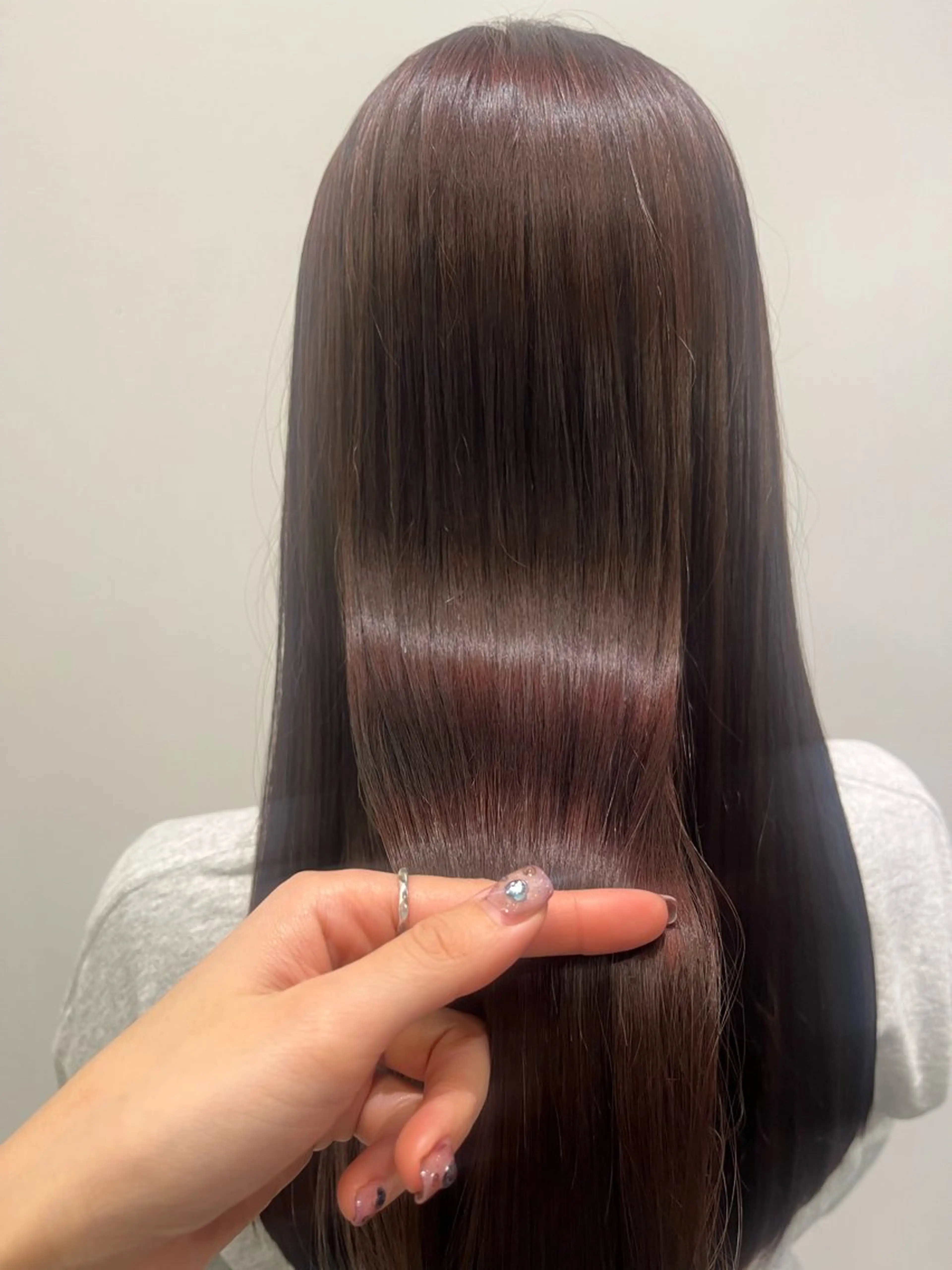 ロング カラー ブラウンカラー ピンクカラー ピンクブラウン トリートメント カット ヘアカラー トリートメント ✨透明感カラー✨ 🦖佐々木未来🦕のヘアスタイル