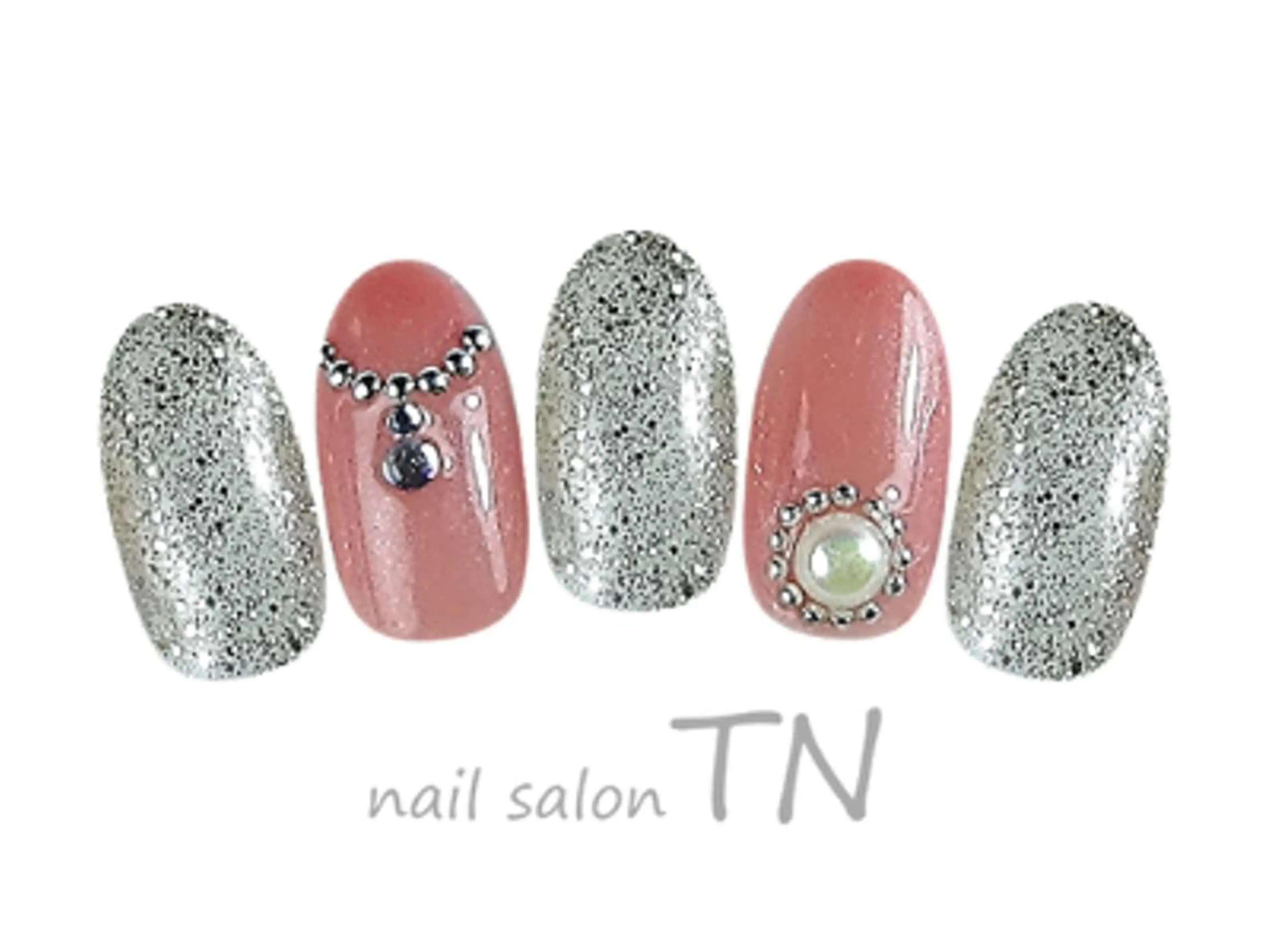 ネイル 矢川 まどかのネイルデザイン