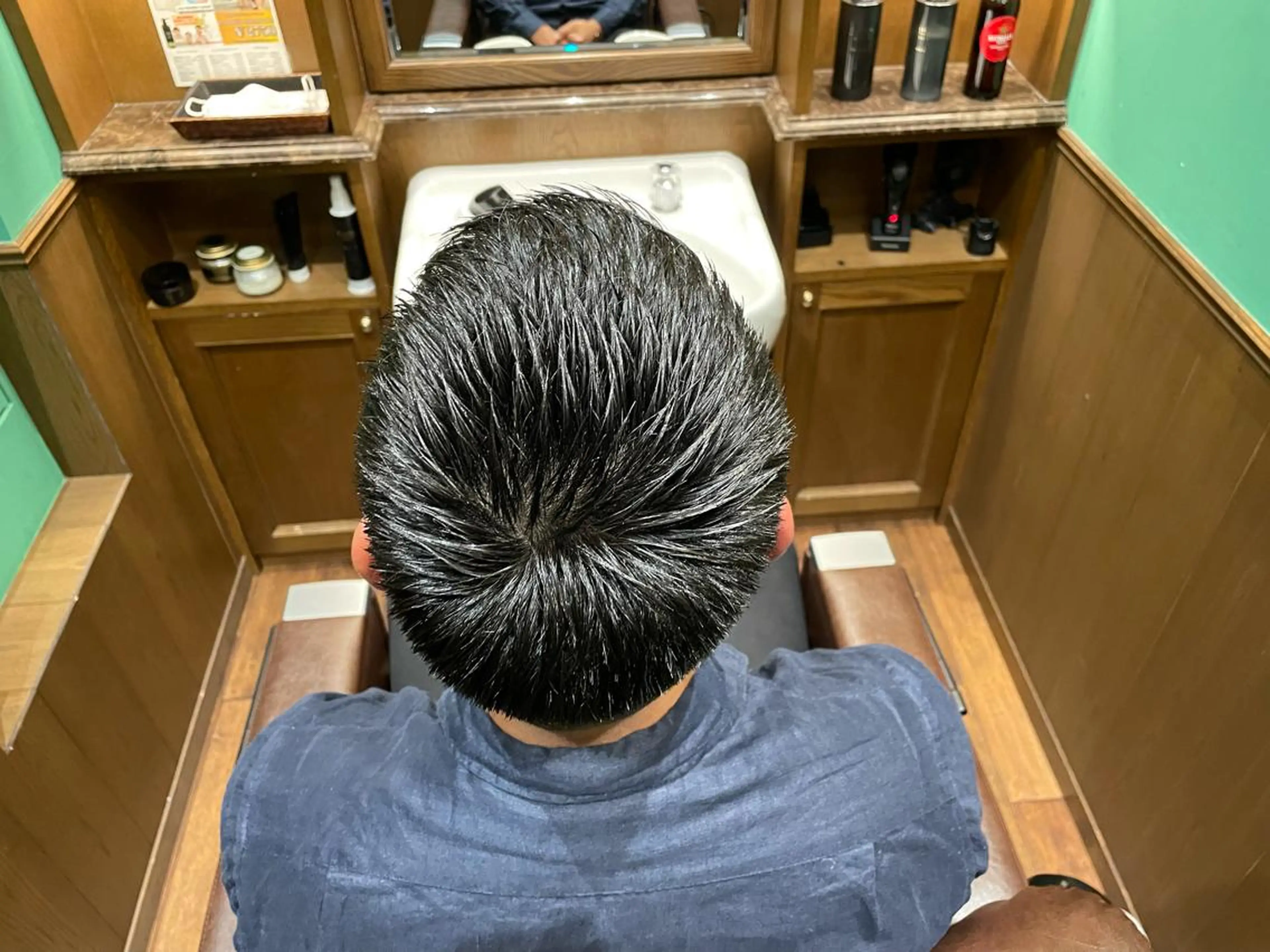 ショート 中越 仁一郎のヘアスタイル