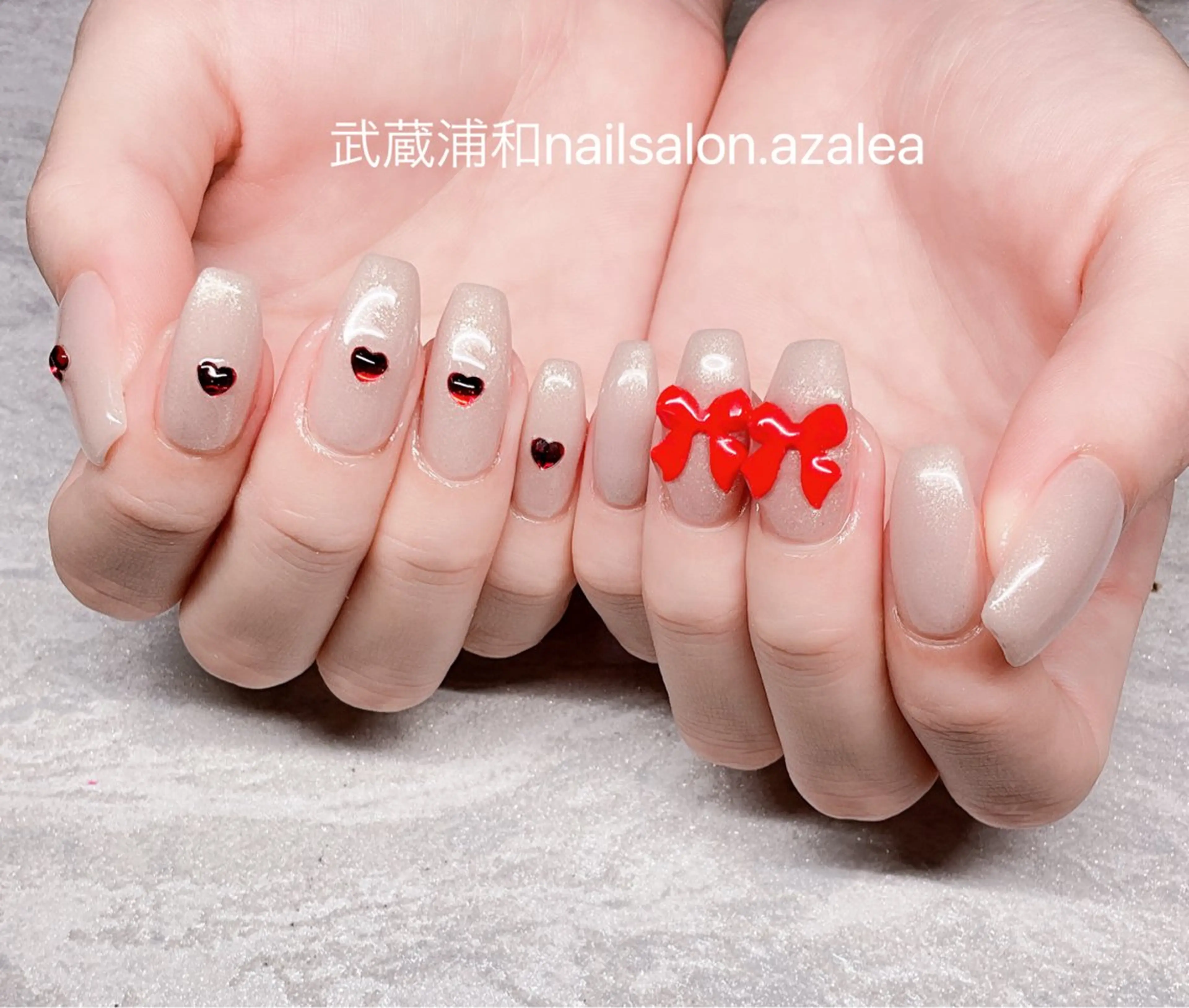 ネイル ハンドネイル R inのネイルデザイン