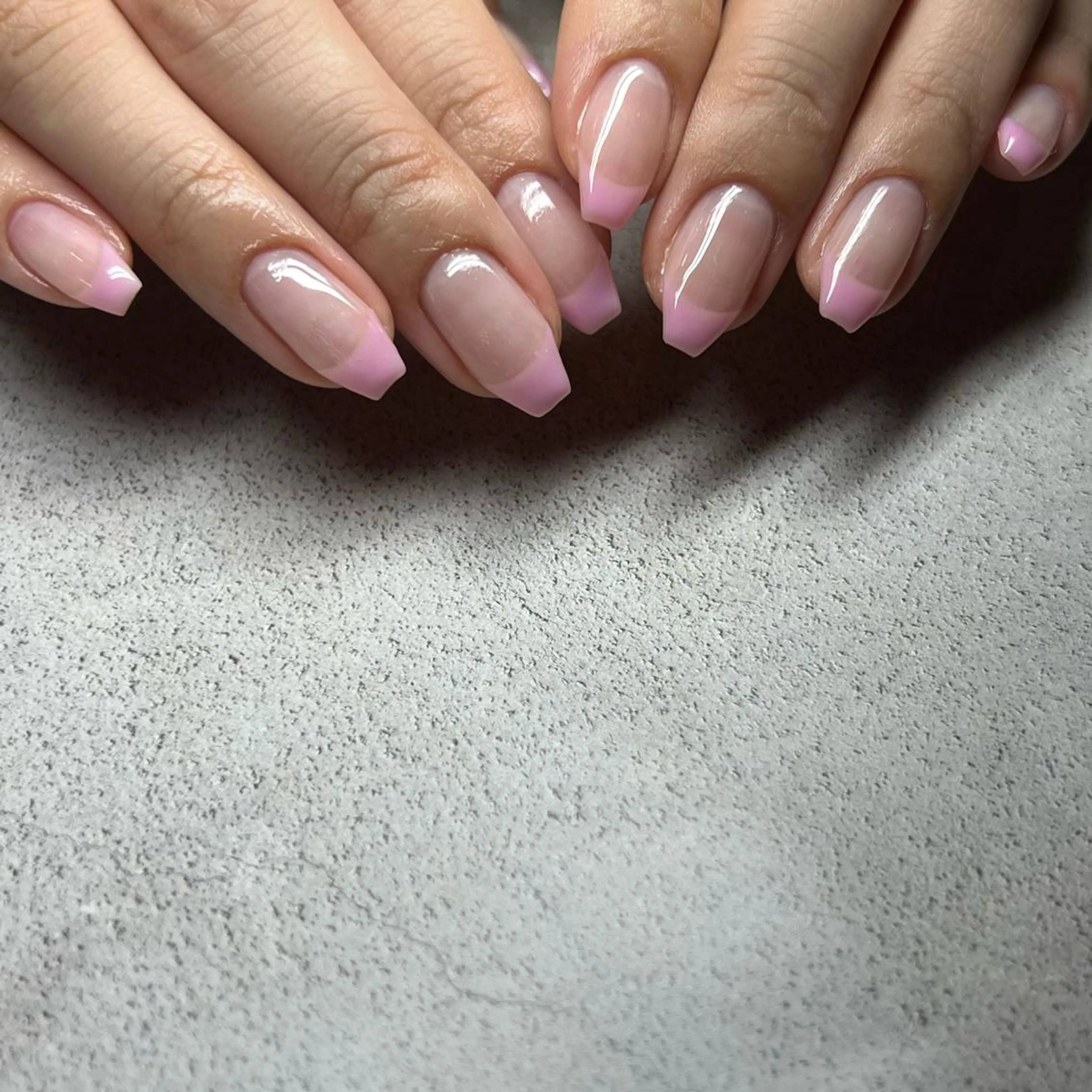 ネイル フレンチネイル ピンク ハンドネイル 𝐫𝐚𝐢 𝐧𝐚𝐢𝐥のネイルデザイン