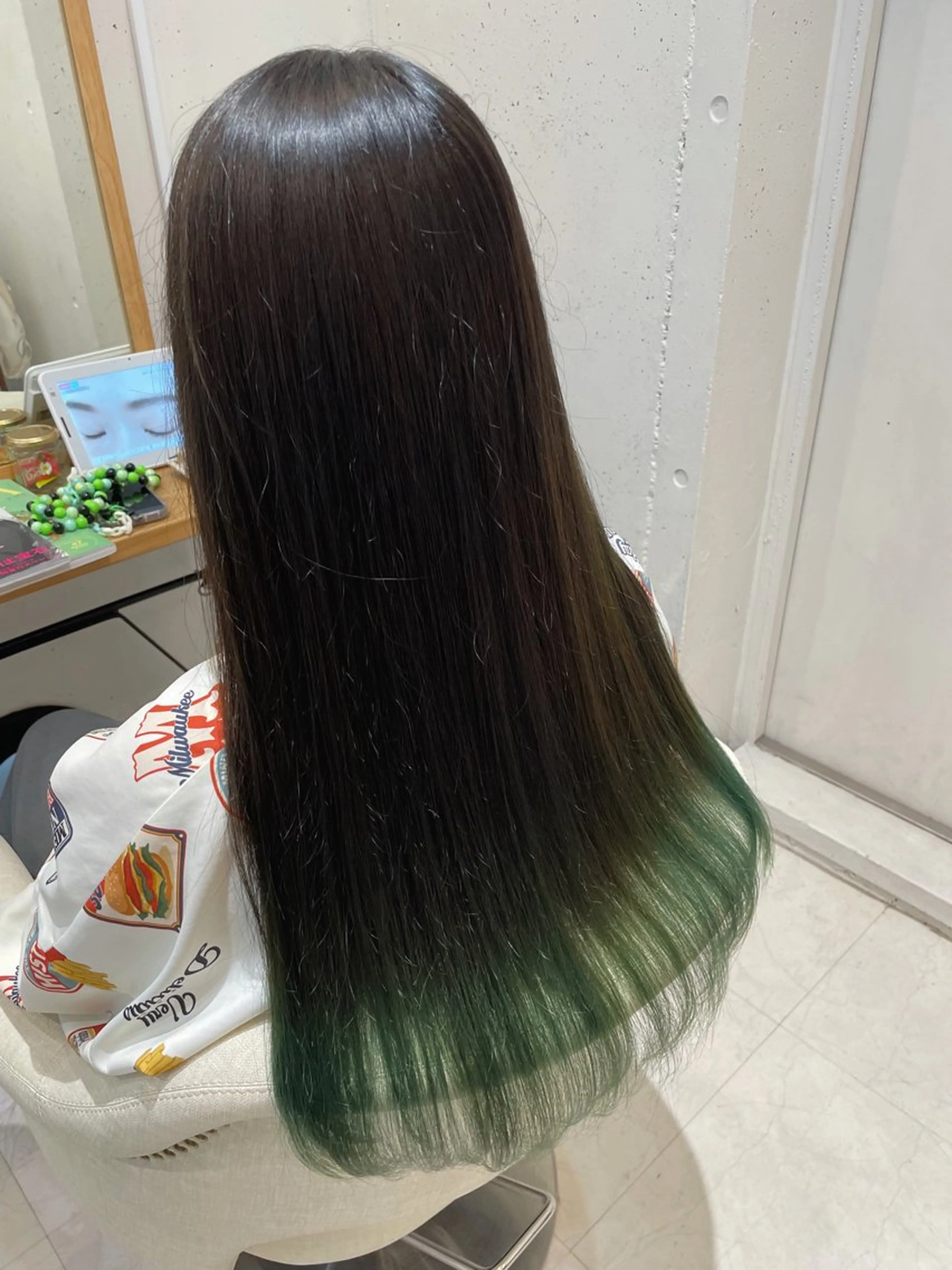 セミロング ivy by CIEL 女性専用サロン【アイビーバイシエル】所属・nana 🌼のヘアスタイル