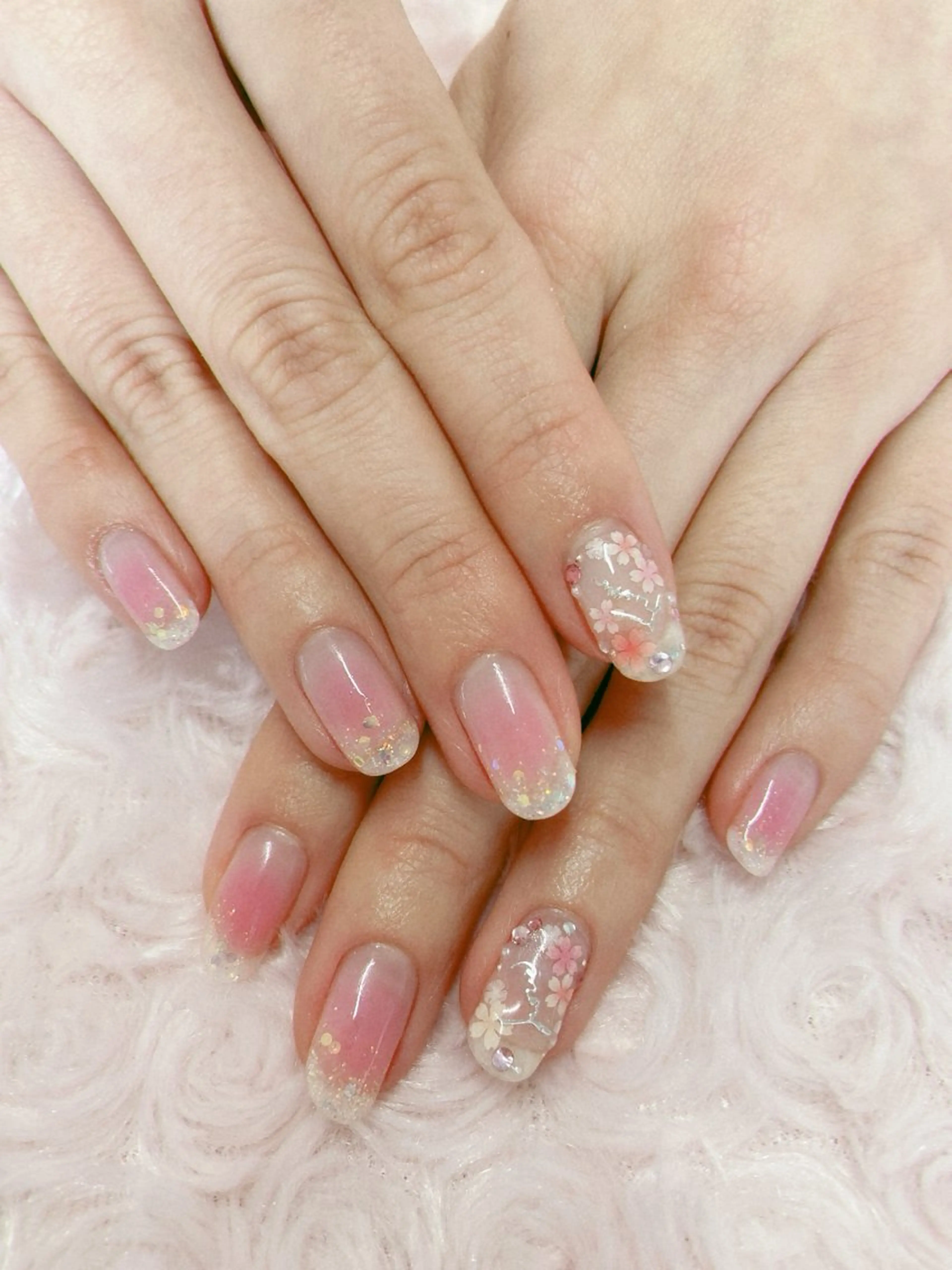 ネイル チークネイル 桜ネイル 春ネイル ハンドネイル nail salon Berry所属・前田 りかのネイルデザイン