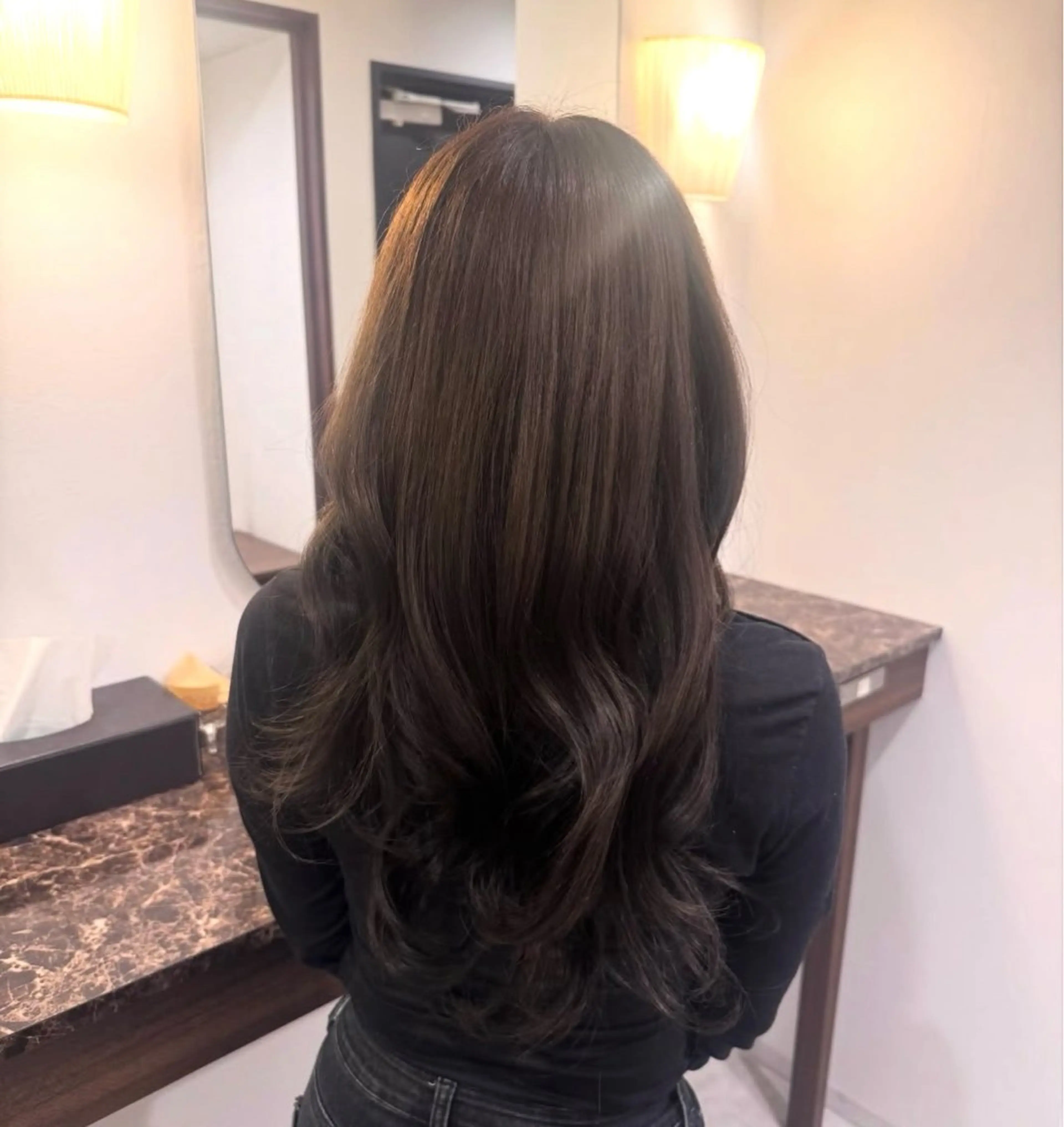 ロング カラー グレージュ カット ヘアカラー Ako / カラーモデル募集のヘアスタイル