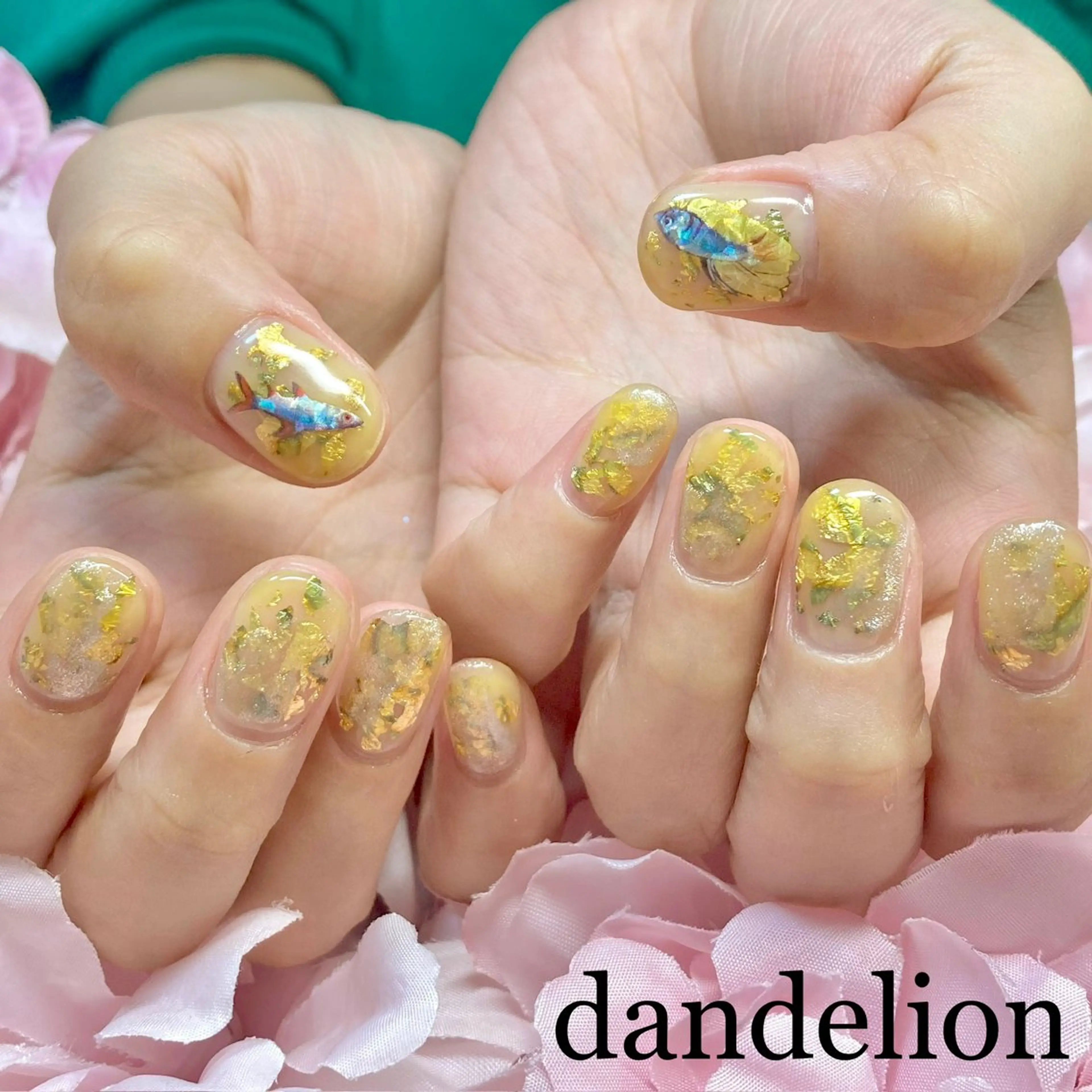 ネイル ハンドネイル ハンドケア dandelion ダンデライオンのネイルデザイン