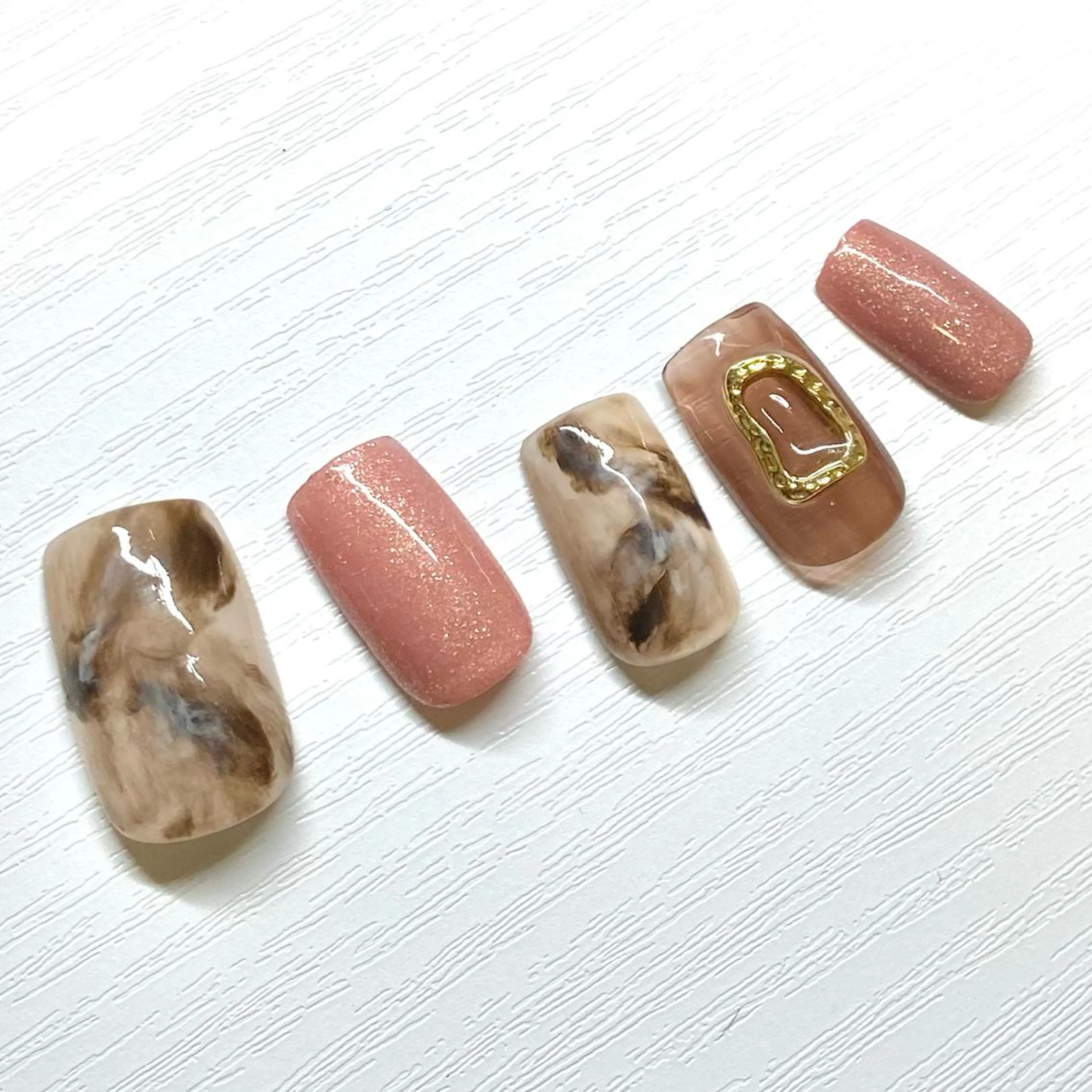 ネイル ハンドネイル 💚K. ARISA💚のネイルデザイン