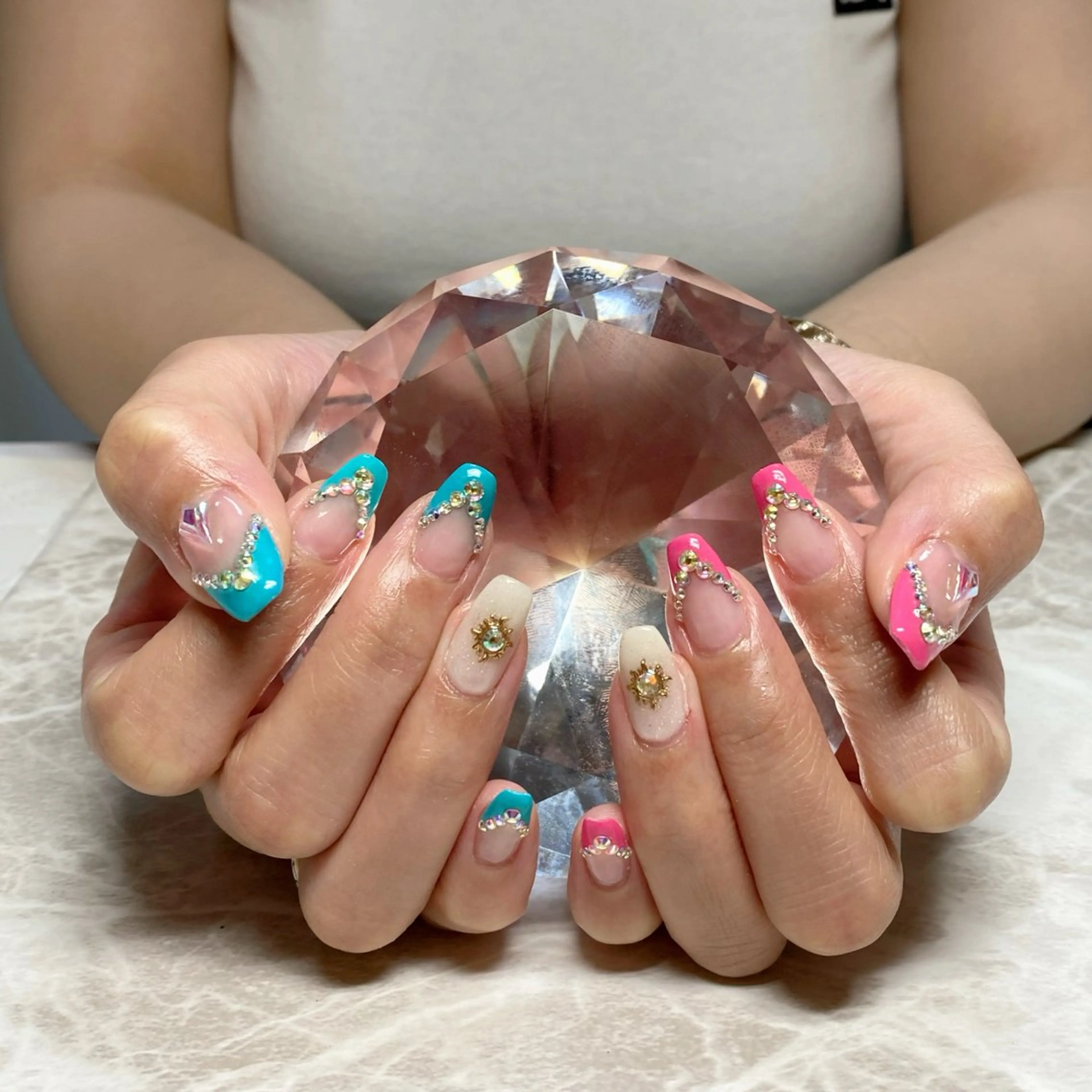 ネイル ハンドネイル ゆぴねいる所属・ゆぴねいる yupinailのネイルデザイン