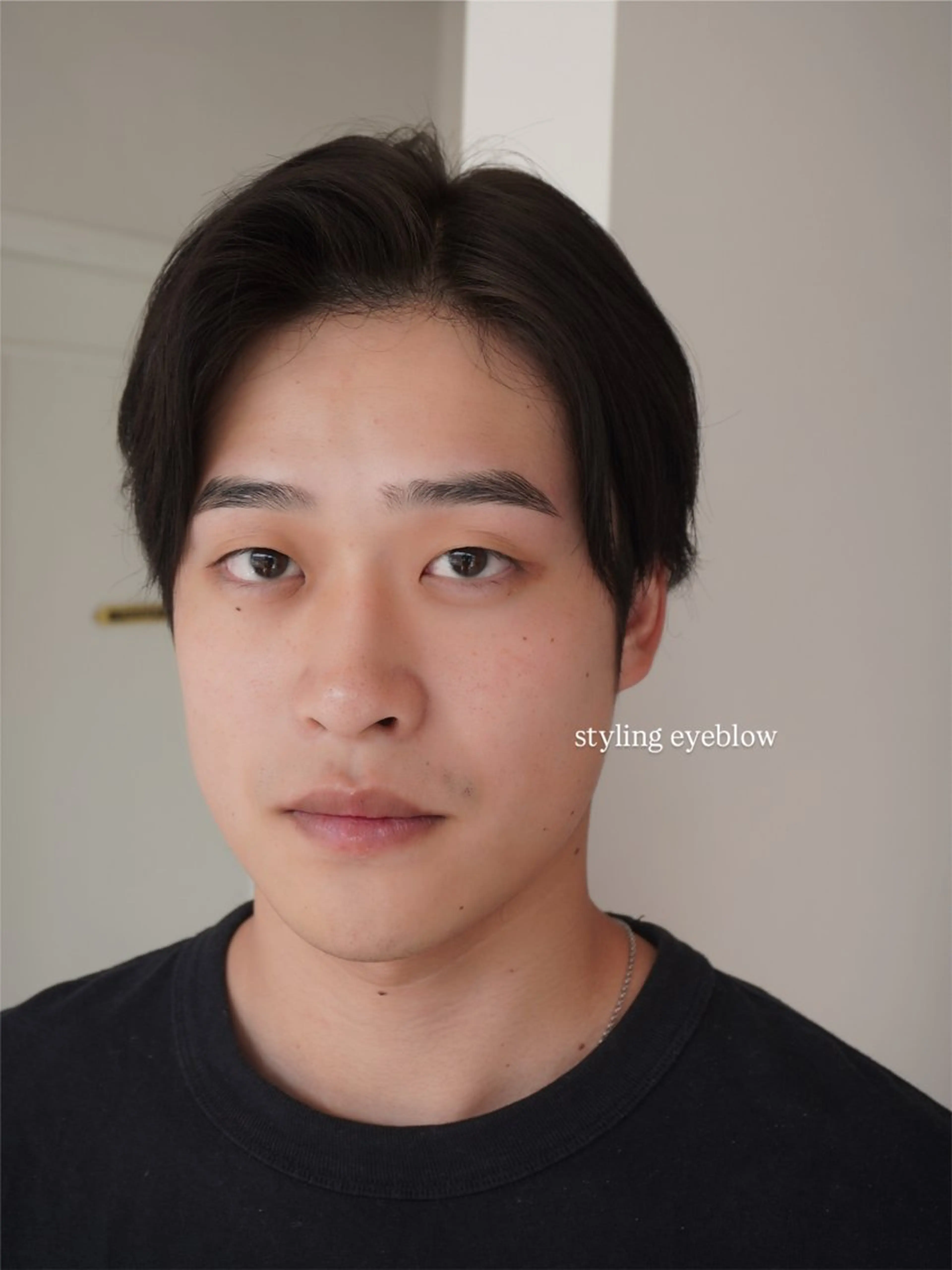 アイブロウ futamura sakiのネイルデザイン