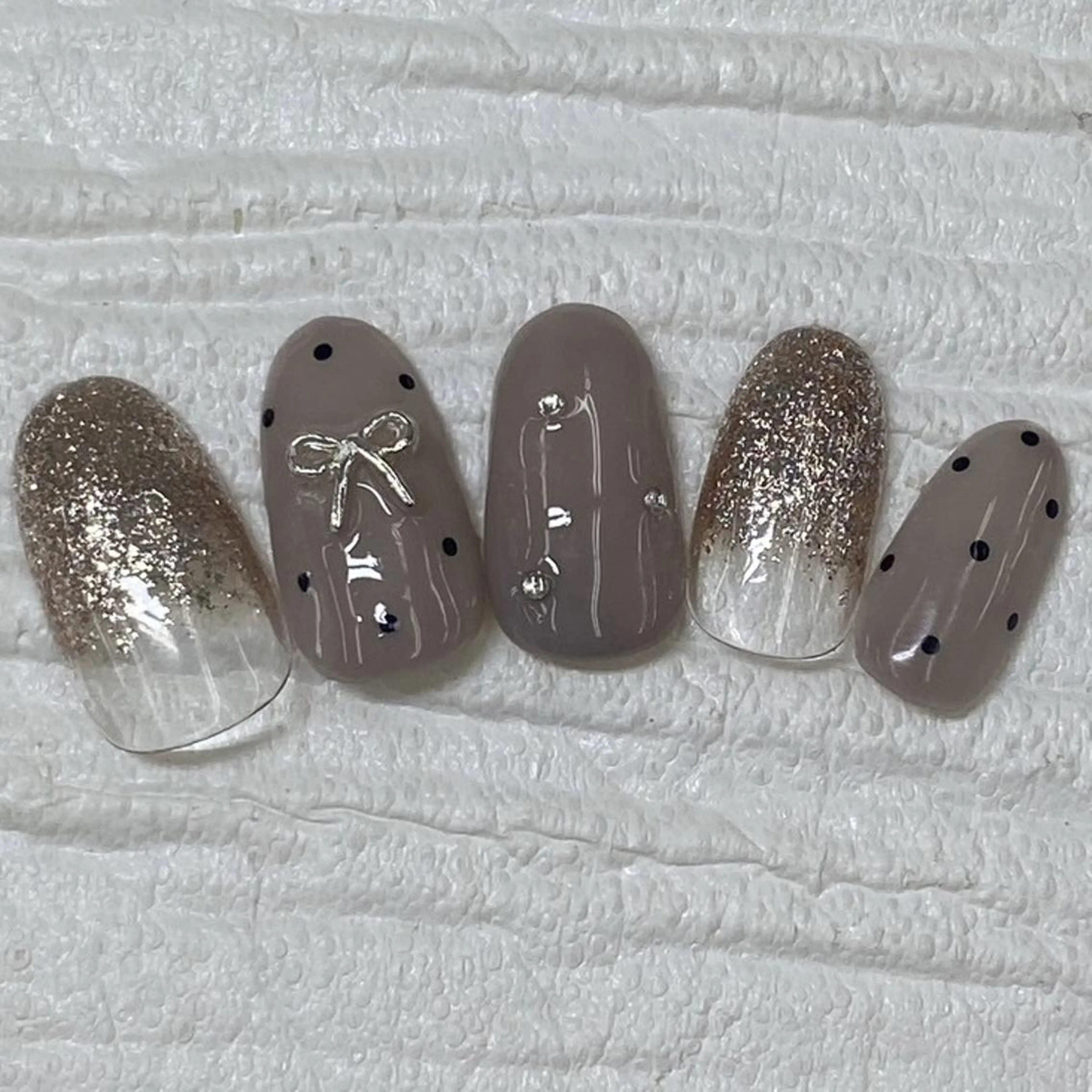 ネイル Nail salon Honey Beeのネイルデザイン