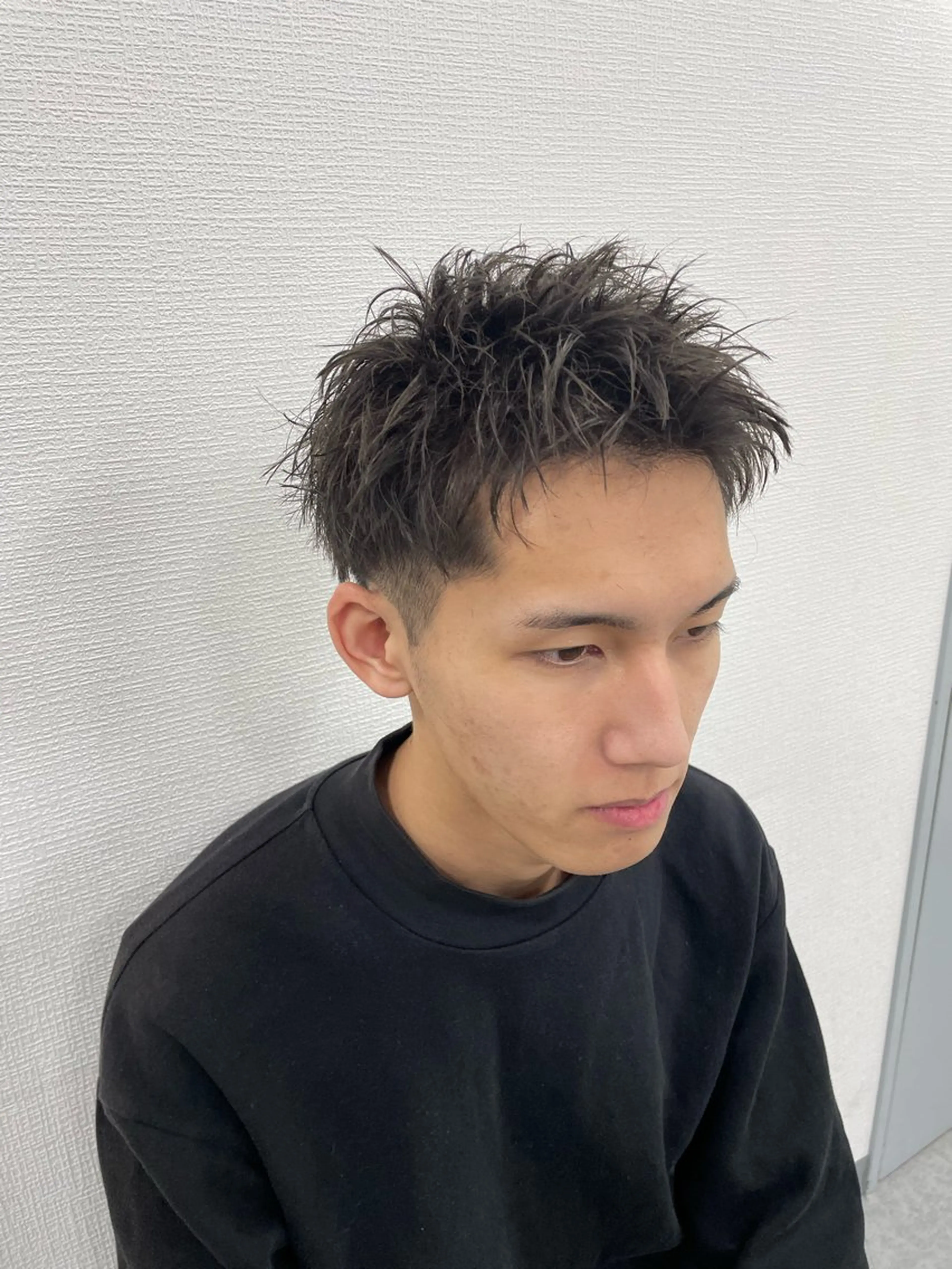 ショート メンズ スパイキーショート ショートヘア カット 垢抜けハイトーン☀／ 笑顔の美容師／しゅんのヘアスタイル