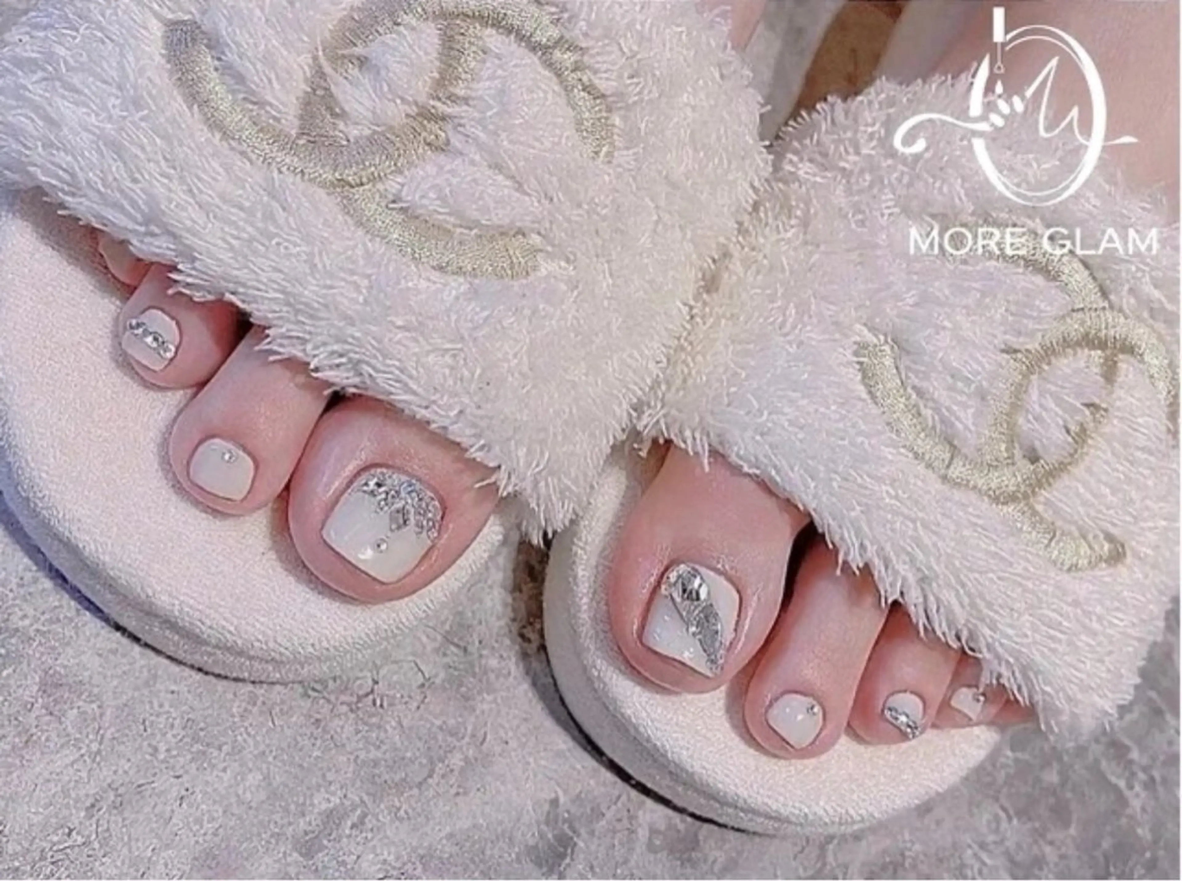 ネイル 佐藤 友香のネイルデザイン