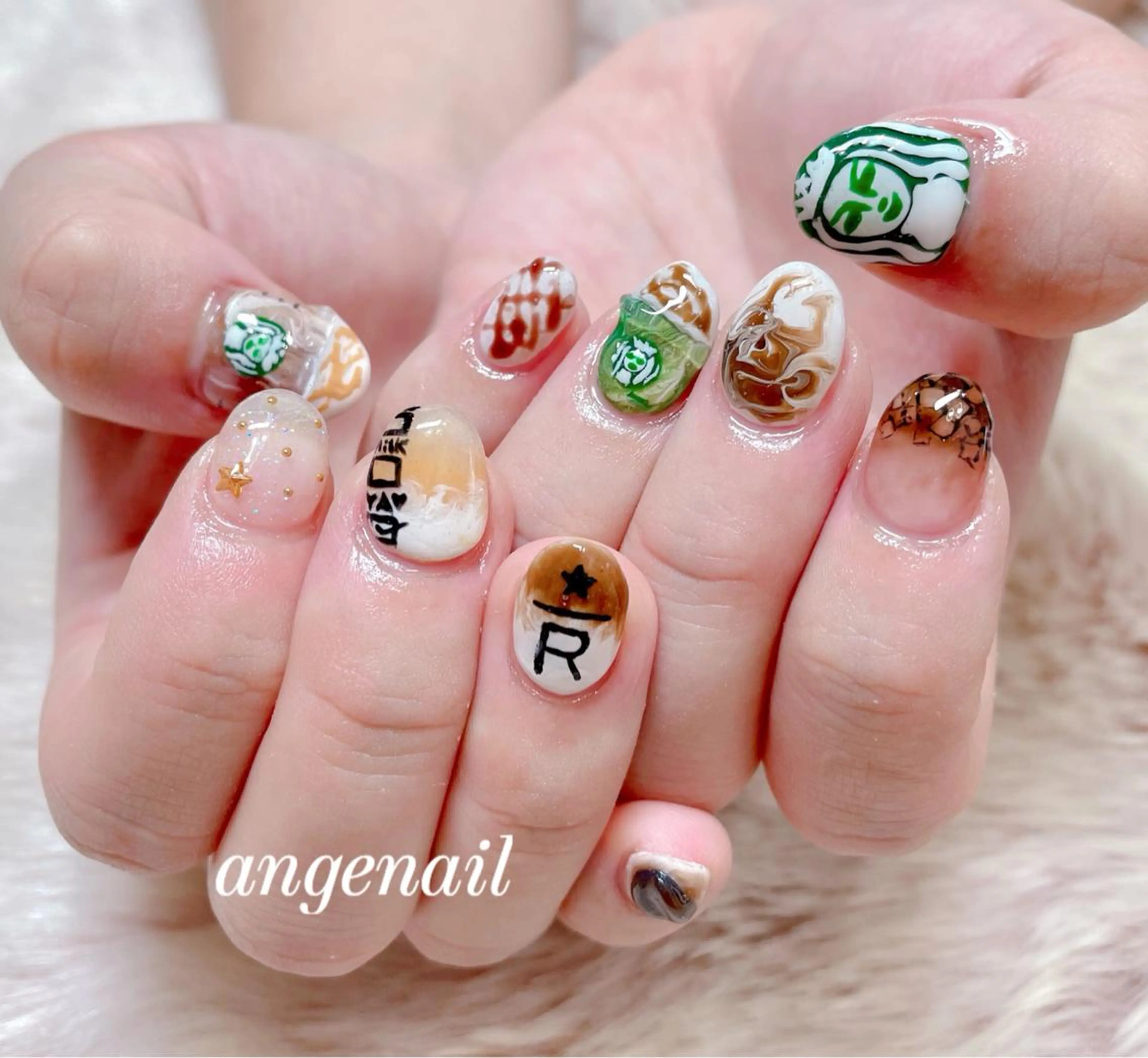 ネイル オーナーネイリスト MAKIのネイルデザイン