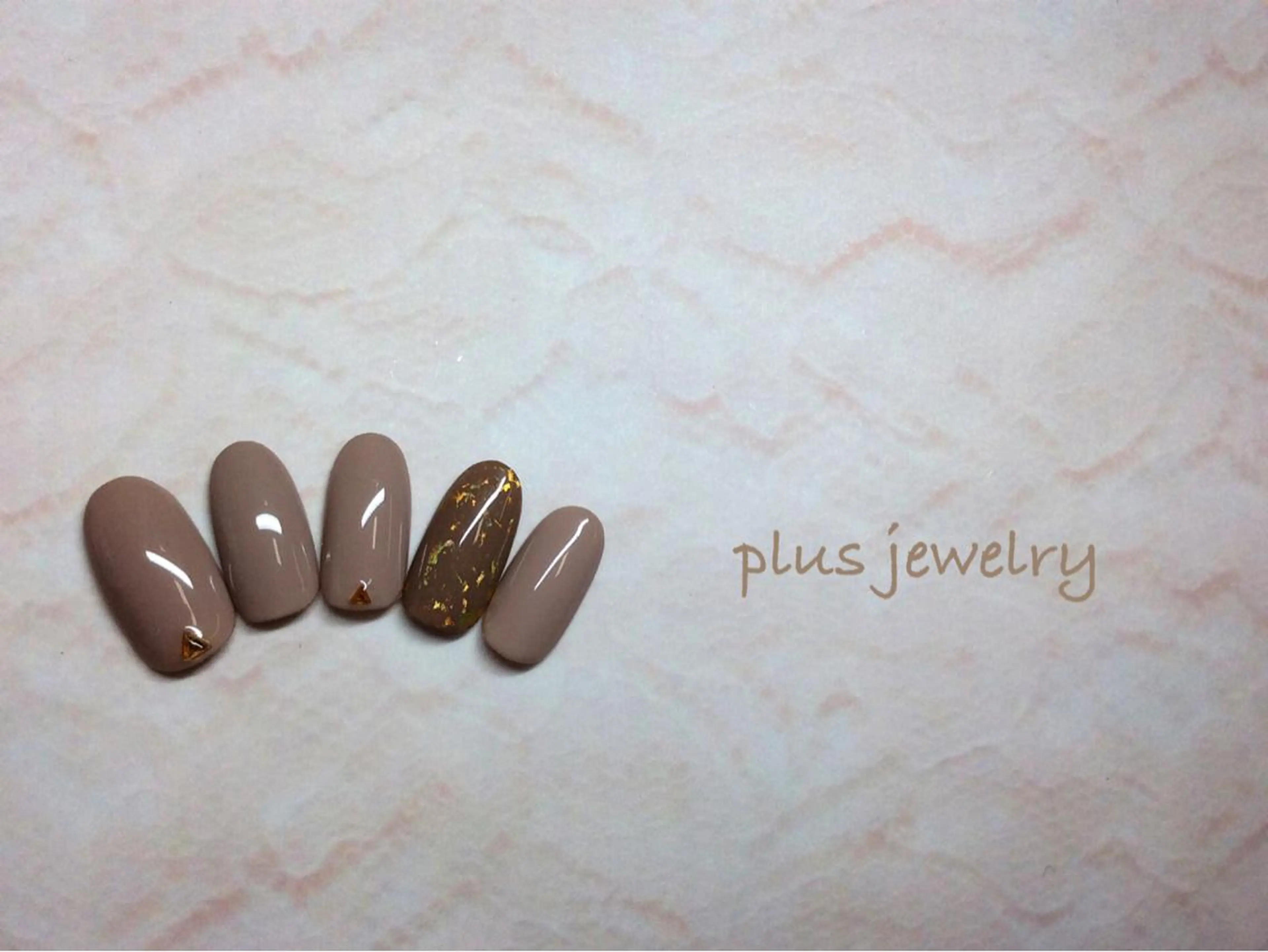 ネイル plus jewelry所属・Tanaka Mamiのマツエク・マツパデザイン