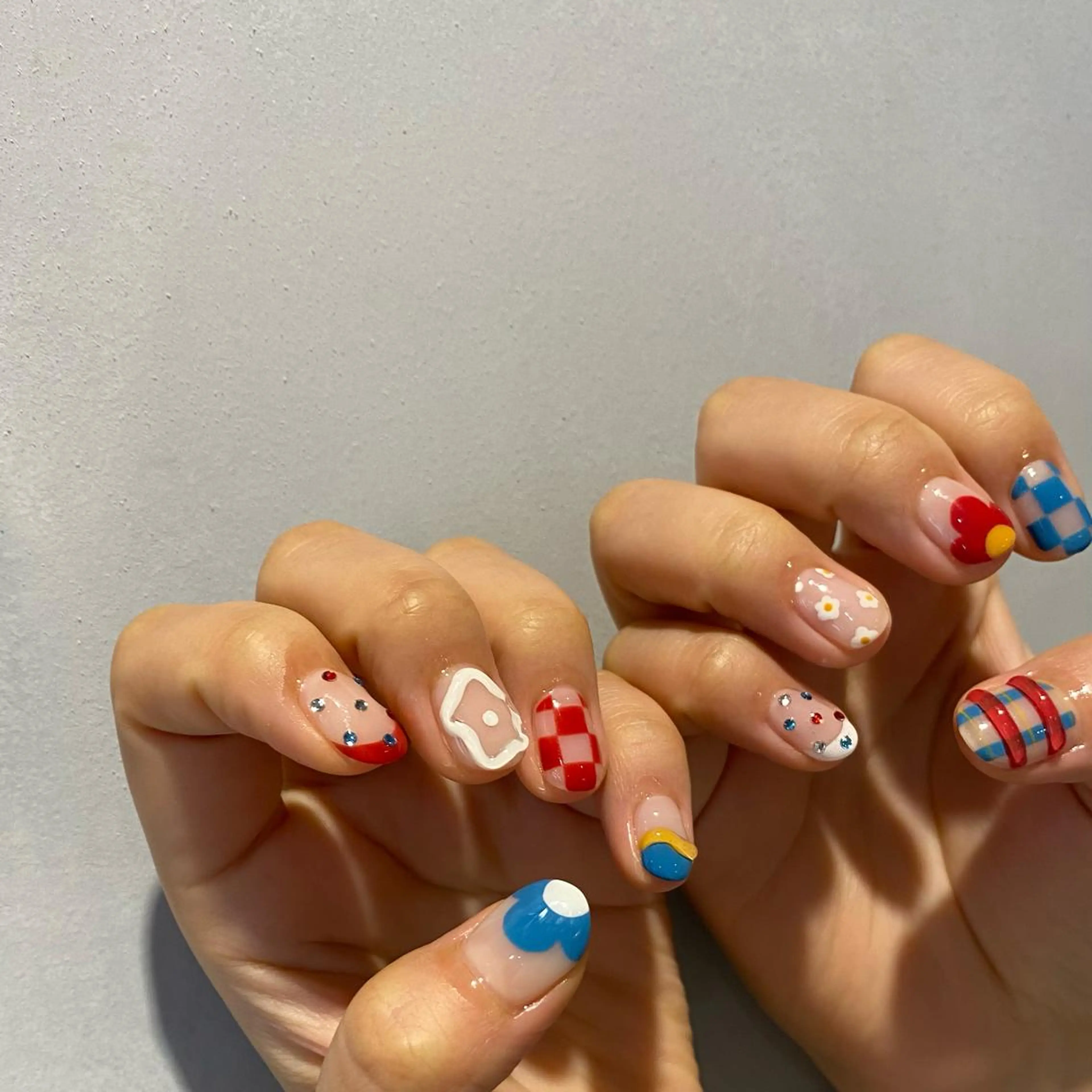 ネイル ニュアンスネイル ハンドネイル RINO AMANE nailのネイルデザイン