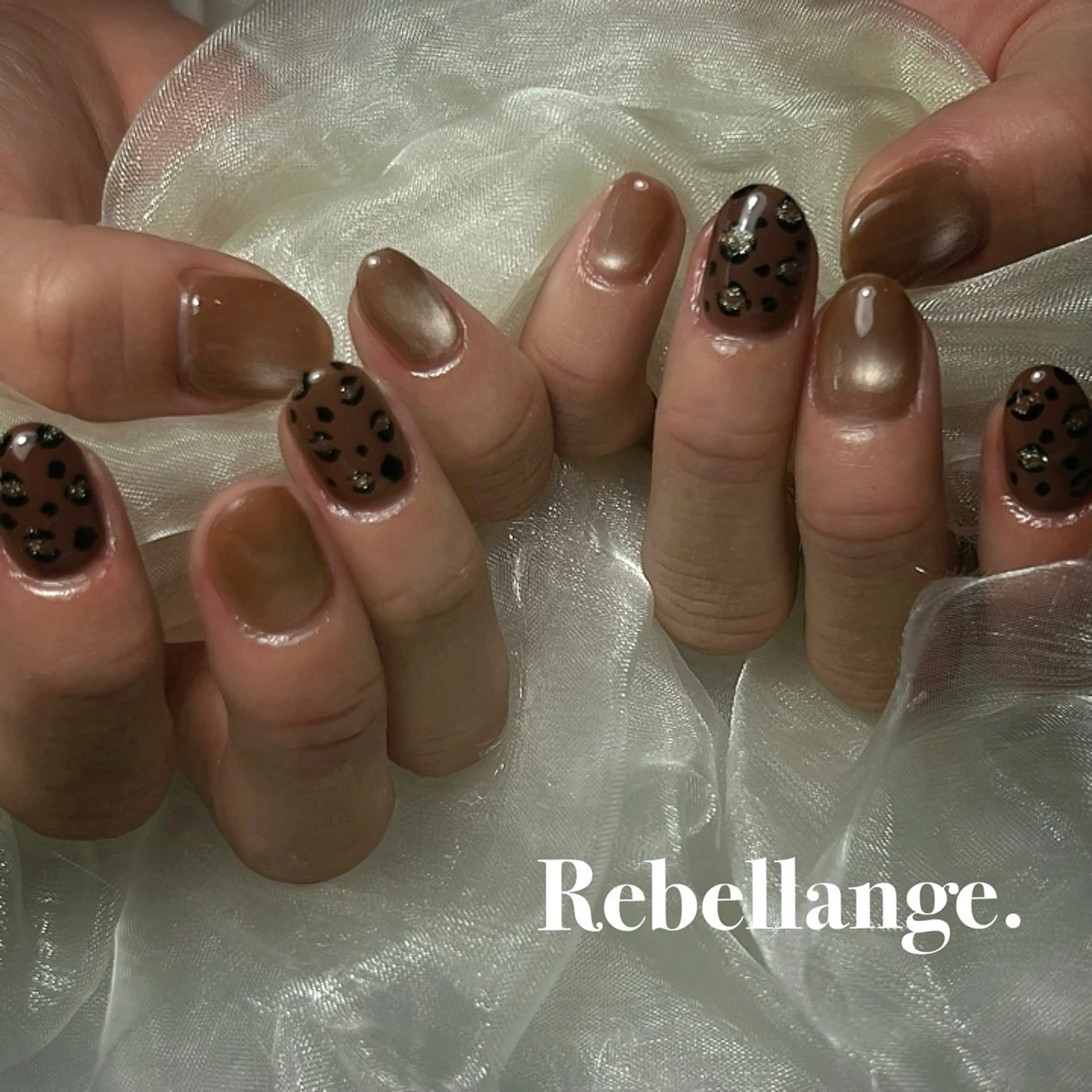 ネイル ハンドネイル Rebellange n.のネイルデザイン