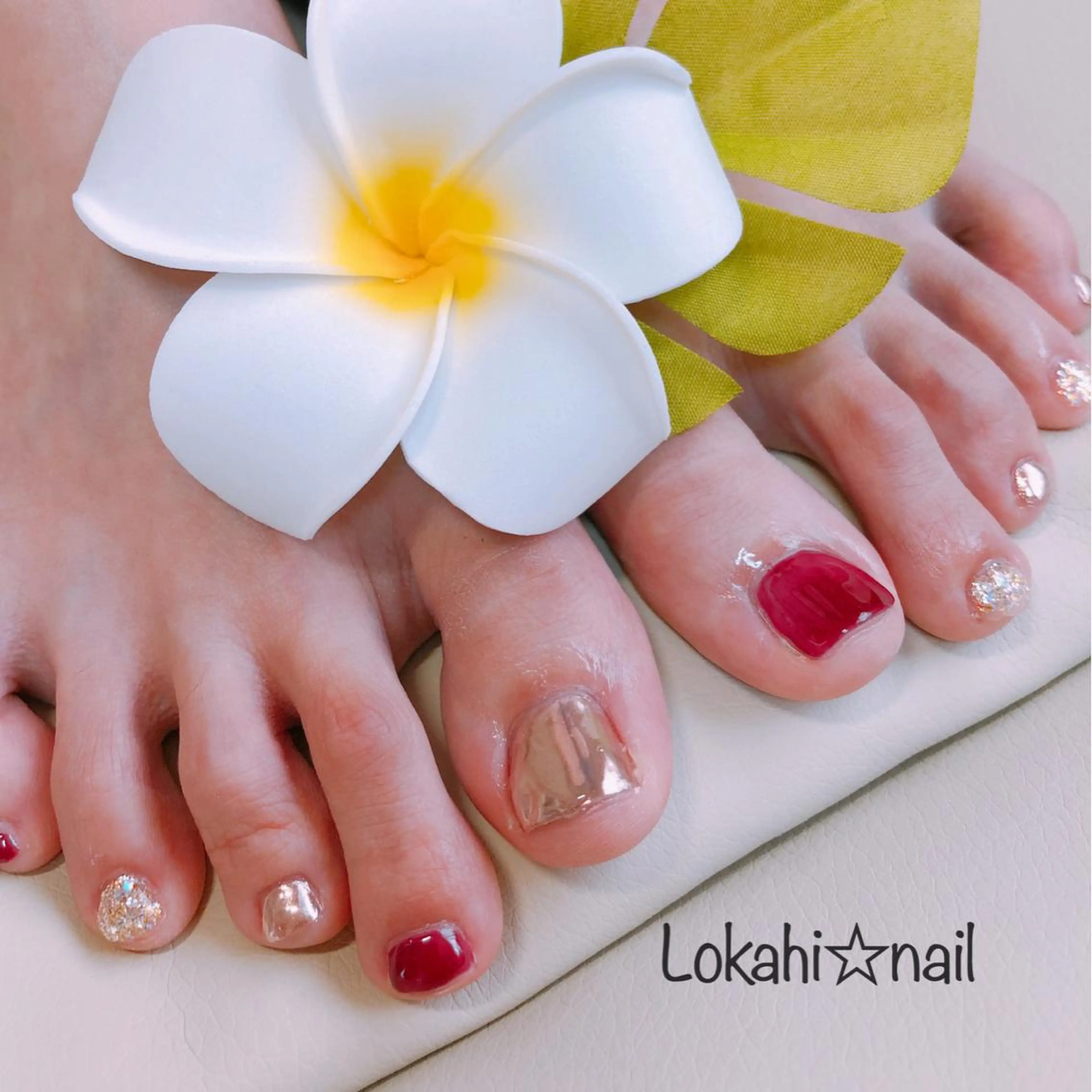 ネイル ミラーネイル Bella  totalbeauty所属・Bella 齋藤理奈のネイルデザイン