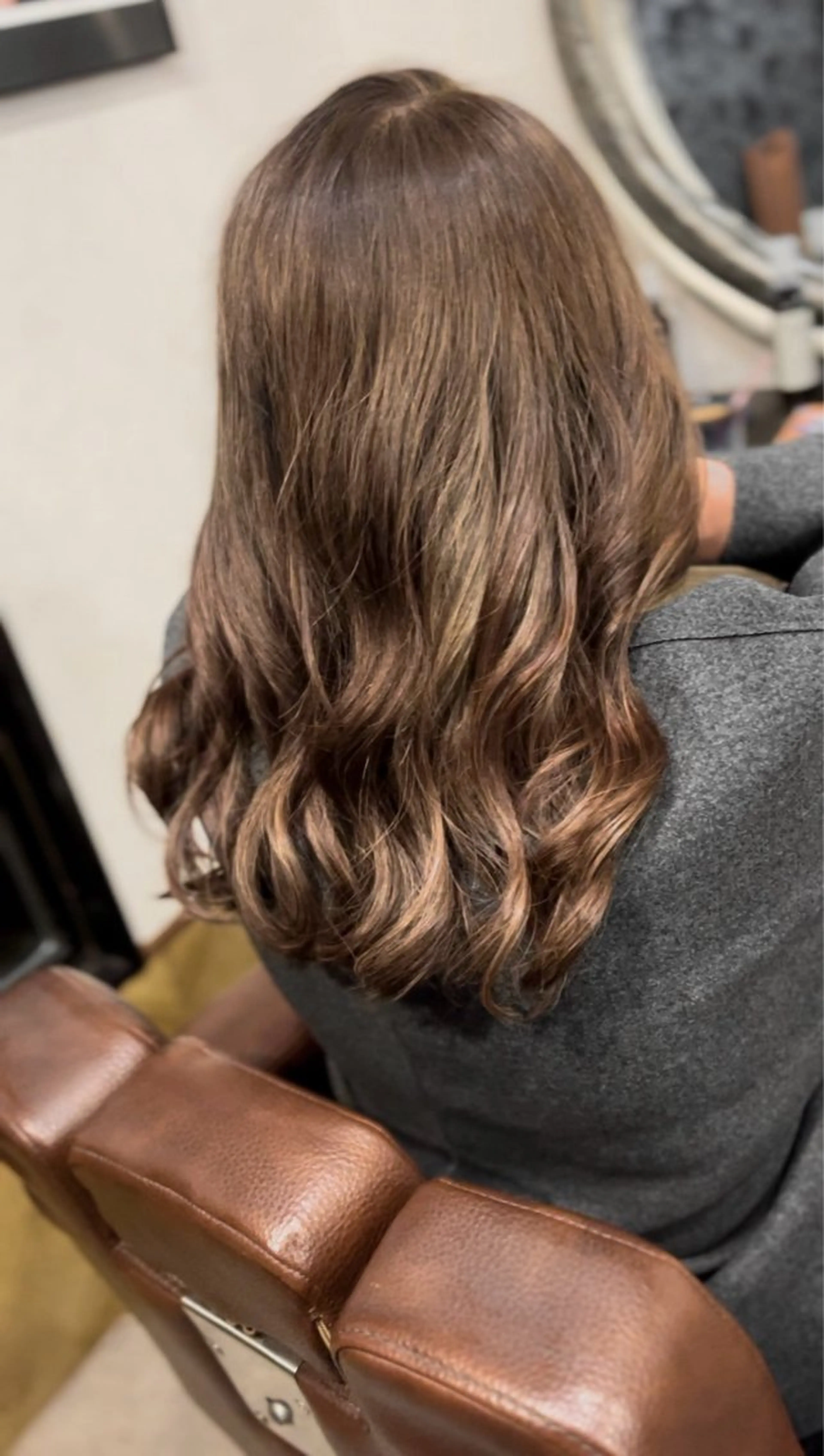 セミロング セミロングパーマ DILL大通り所属・札幌初コテ巻きパーマ 🍁和田洋🍁のヘアスタイル