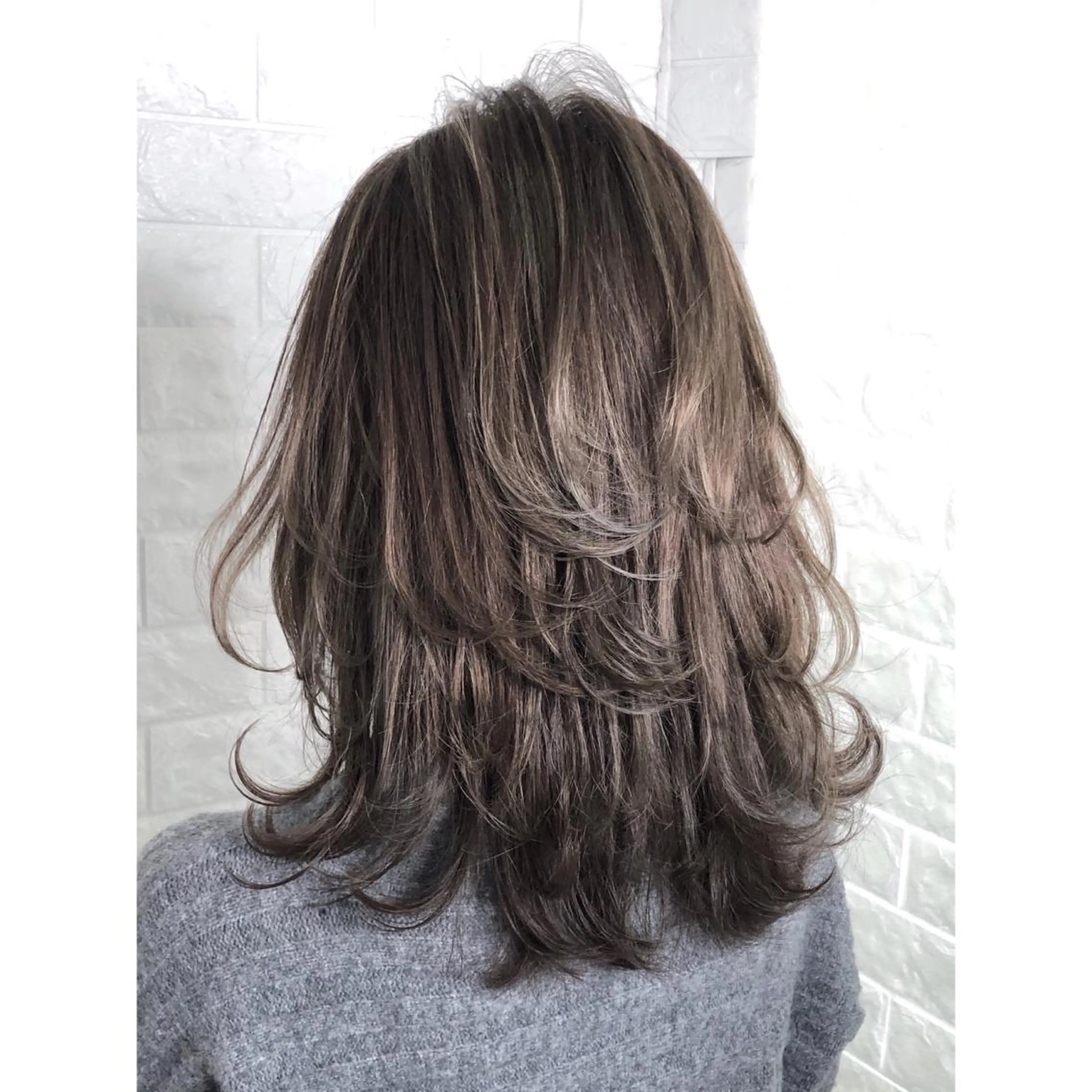 【平日SALE】黄金比カット＋黄金比カラー（リタッチ）✨ 【透明感ベージュ】の写真