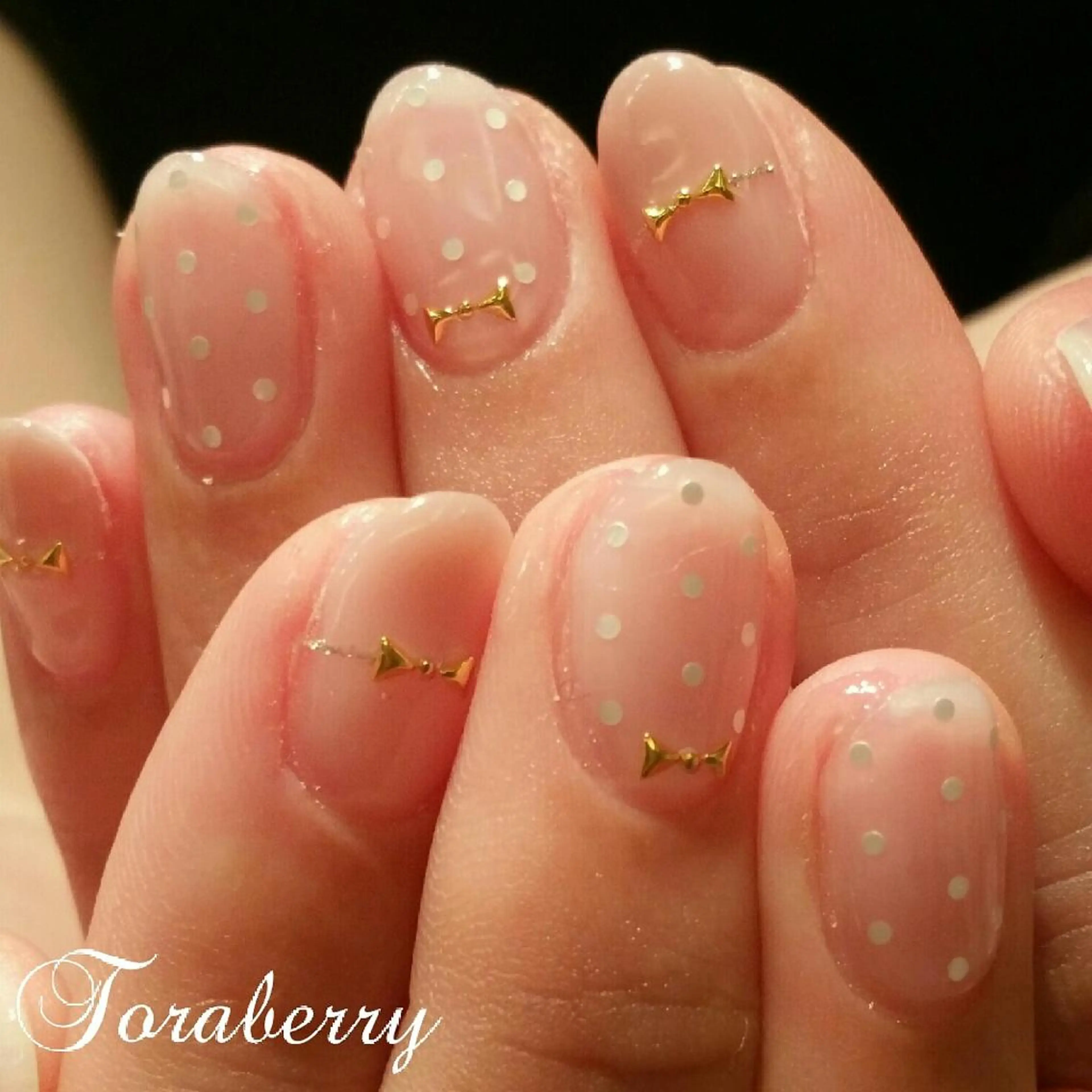 ネイル ドット ネイリスト なつみのネイルデザイン