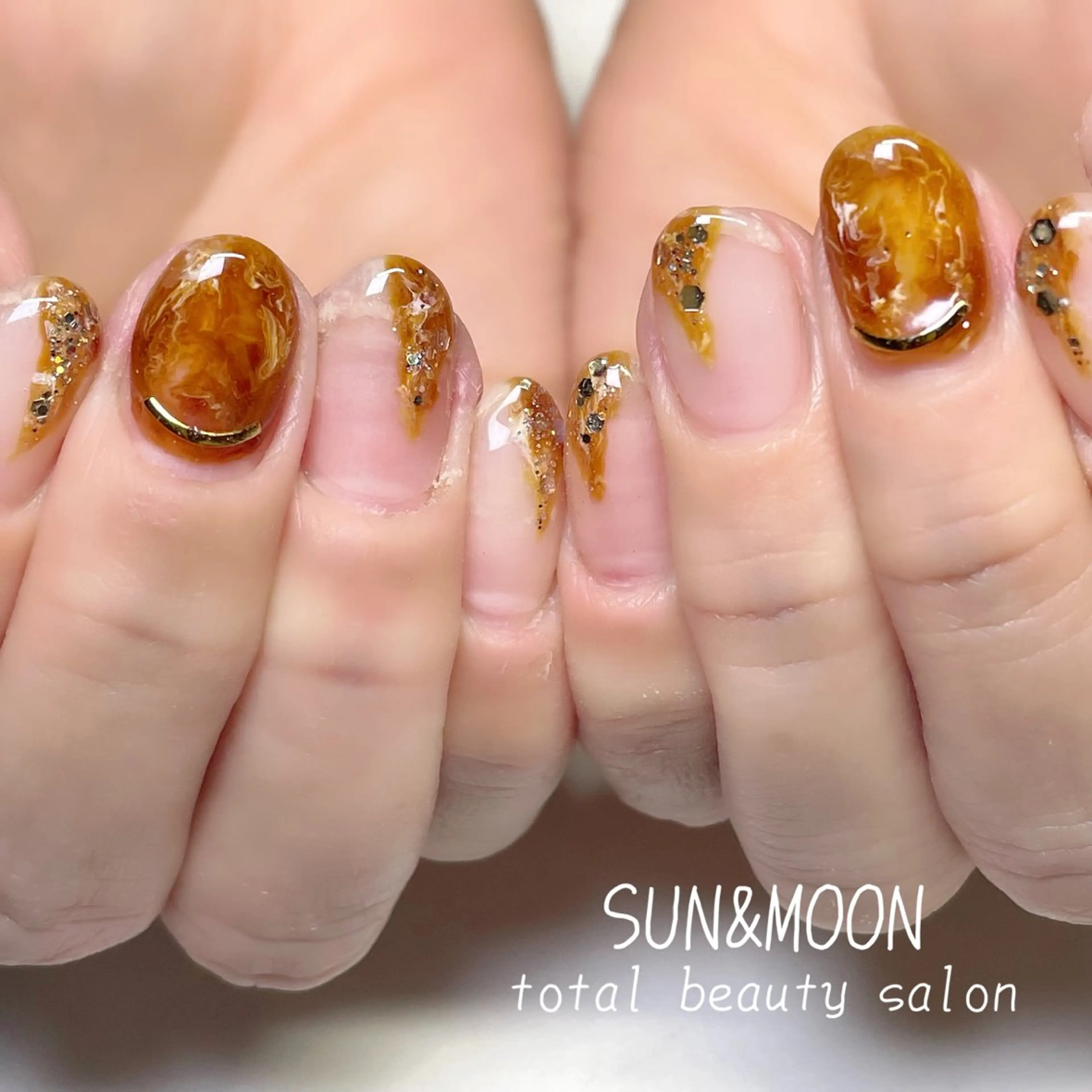 ネイル ハンドネイル SUN&MOON所属・SUN&MOON REOのネイルデザイン