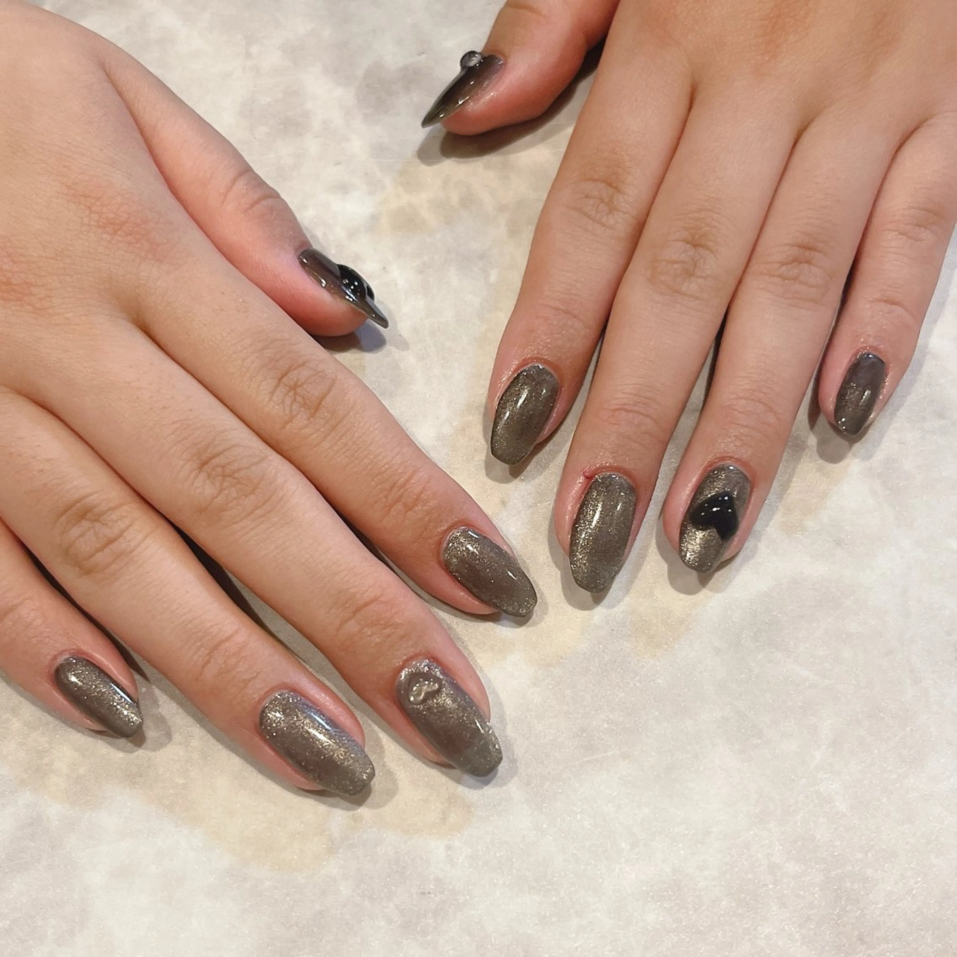 ネイル ジェルネイル ハンドネイル nica.nail Emiのネイルデザイン