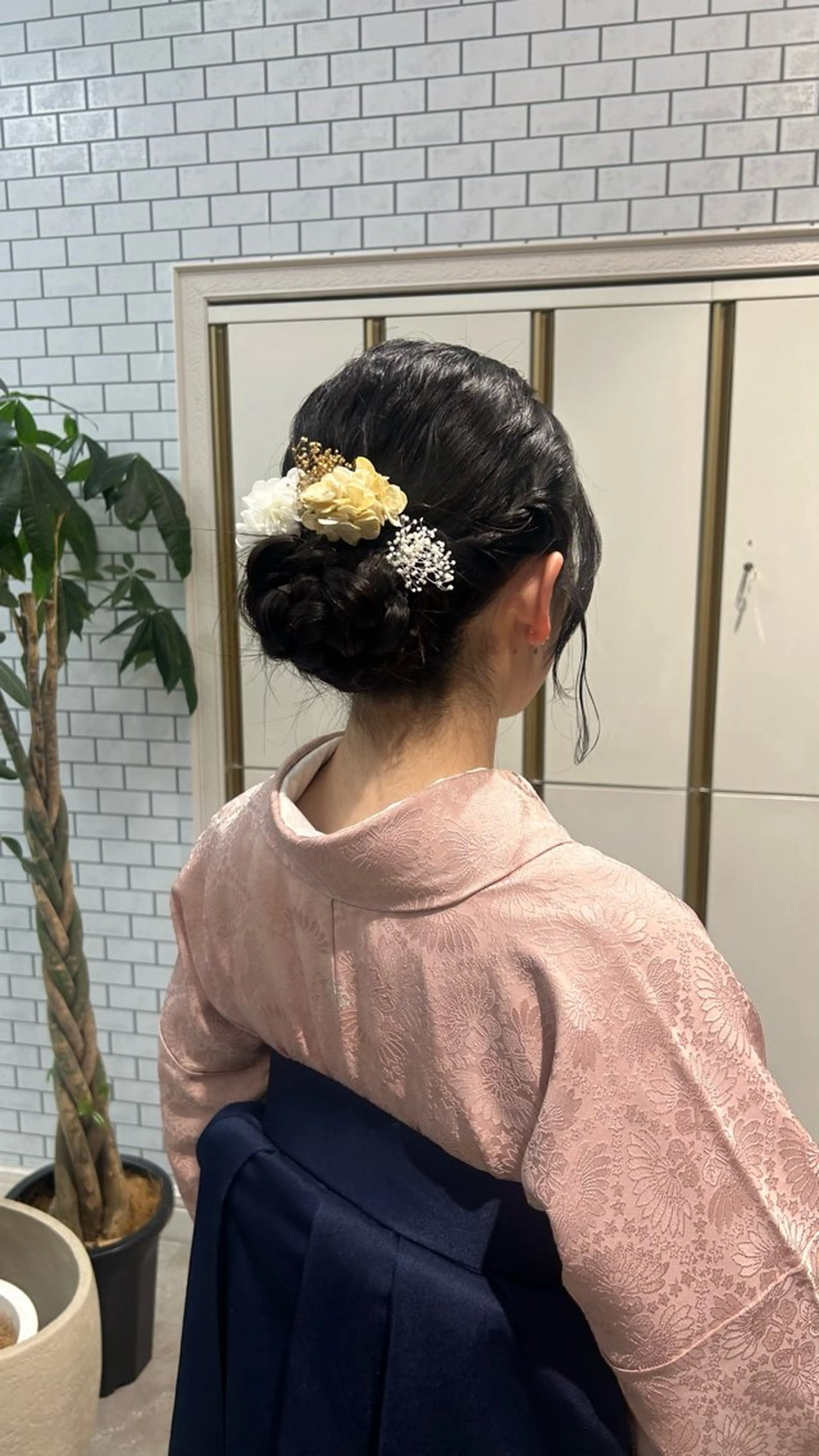 ロング 卒業式のヘアスタイル 学生 ヘアセット/艶カラー emi🍒のヘアスタイル