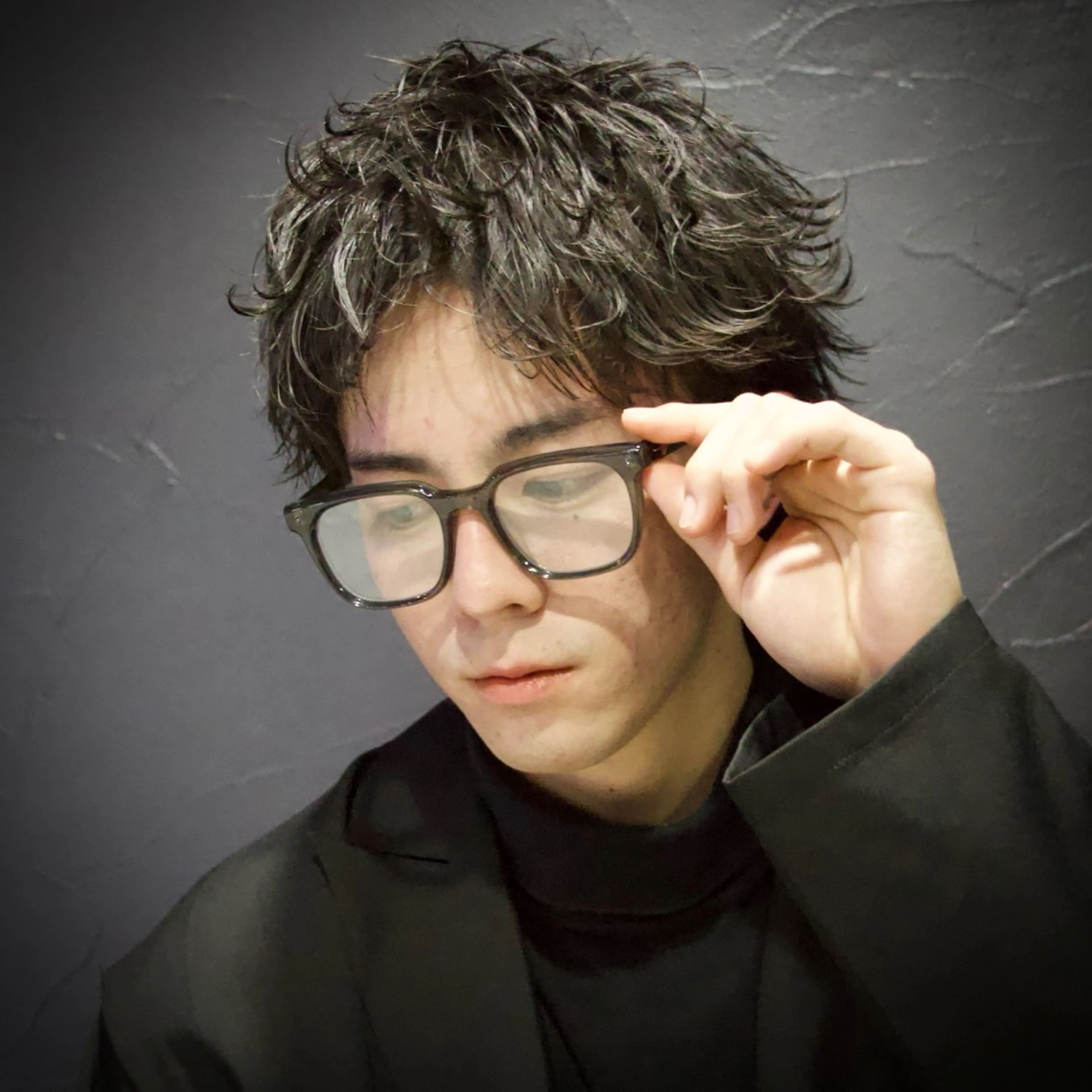 ショート パーマ メンズ カット パーマ トリートメント ヘアセット スパイキーショート 心斎橋【戸兵吏駒】のヘアスタイル