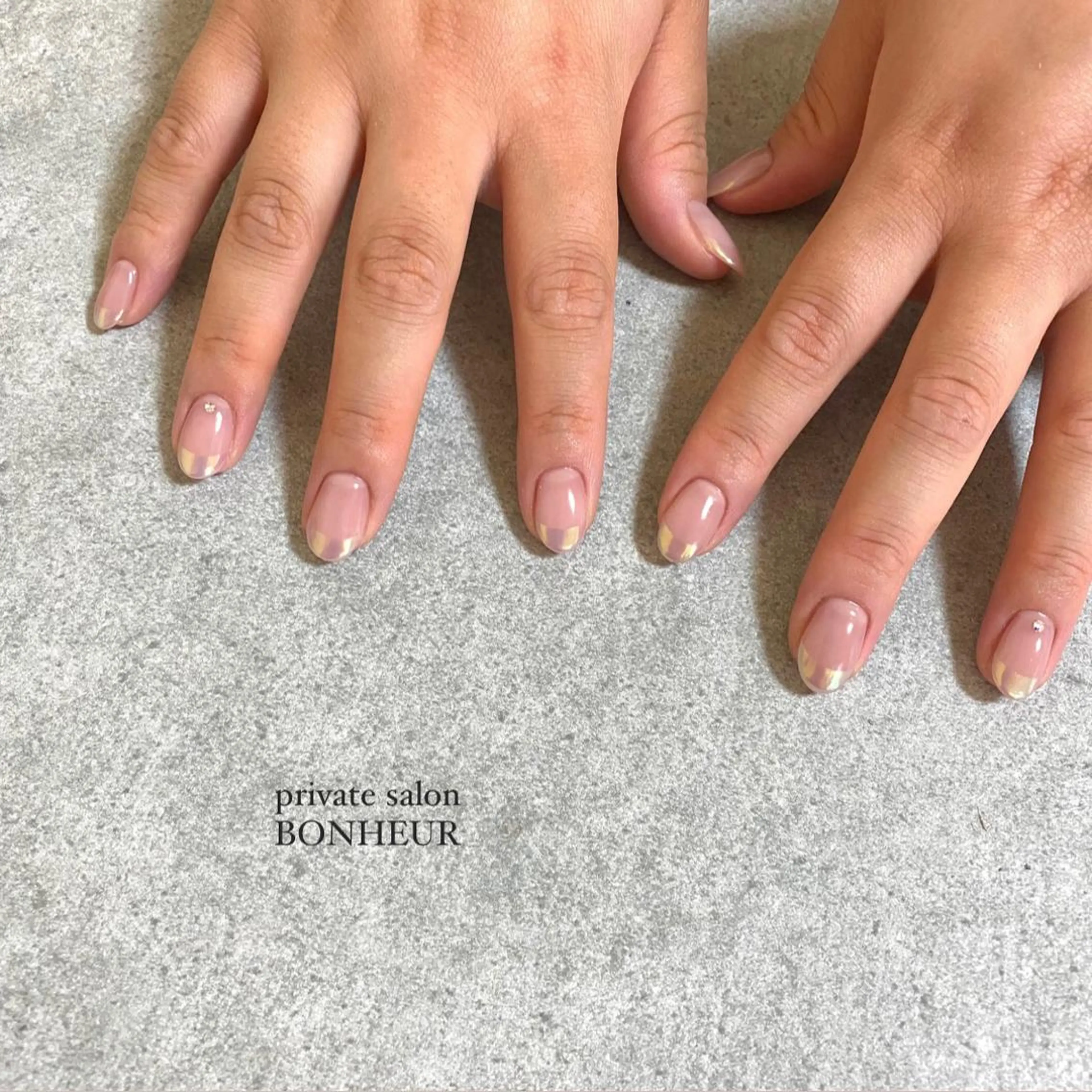 ネイル ハンドネイル BONHEUR Annaのネイルデザイン