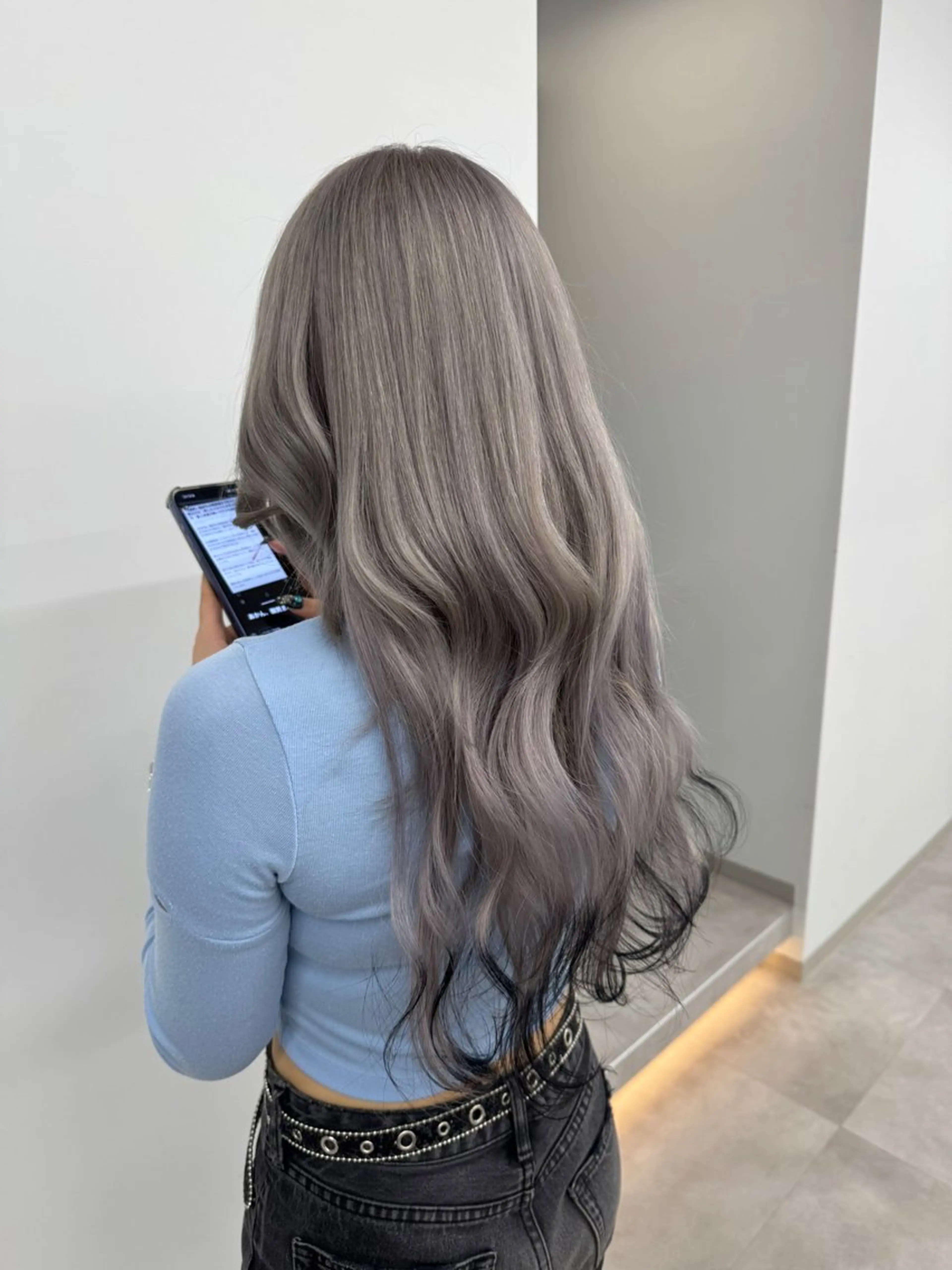 ロング カラー ブリーチ グレージュ ヘアカラー エクステ エクステ/透明感/ 韓国ヘア/KENTAのヘアスタイル