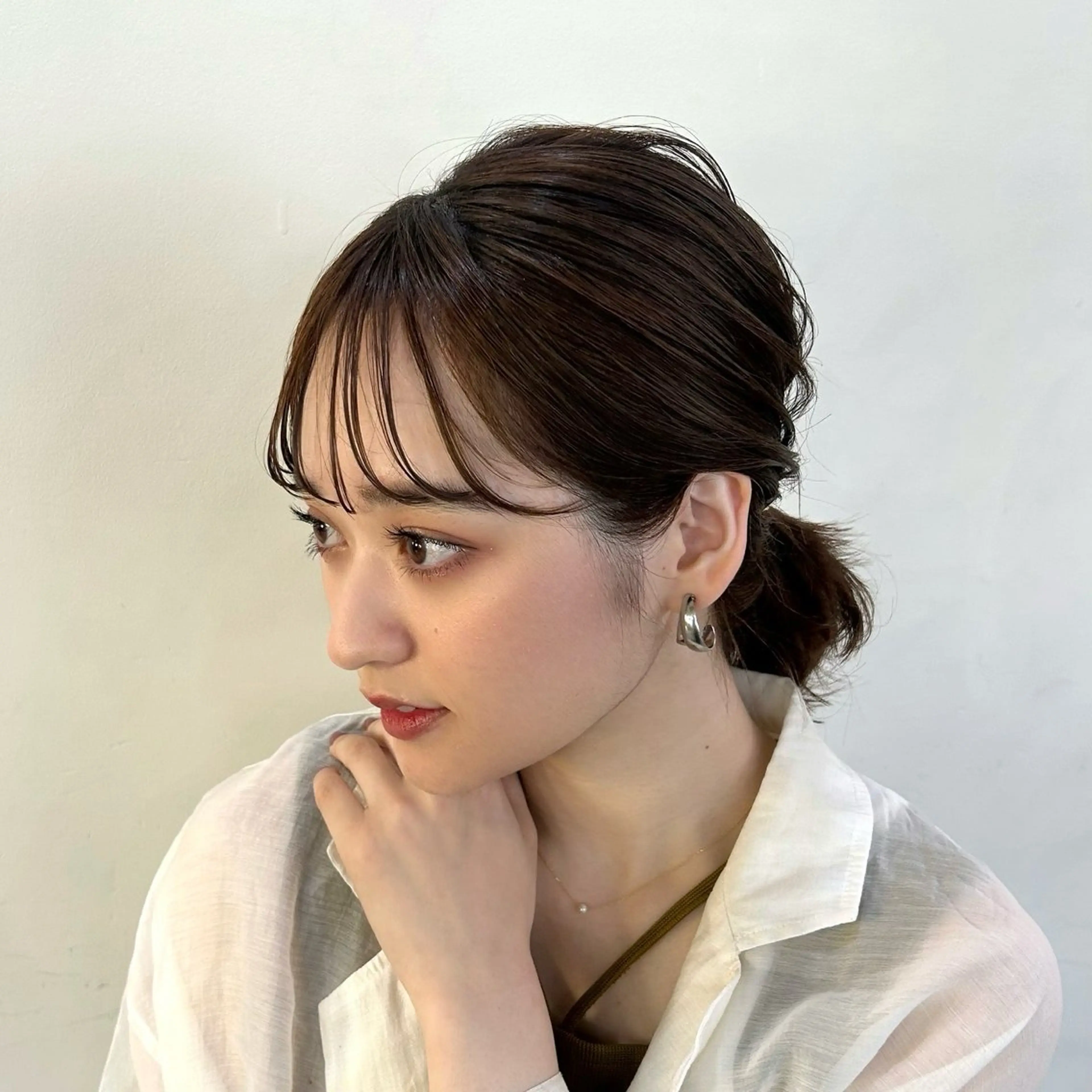 ミディアム カラー ヘアアレンジ レイヤー/ボブ/透明 感カラー/佐藤奈由のヘアスタイル