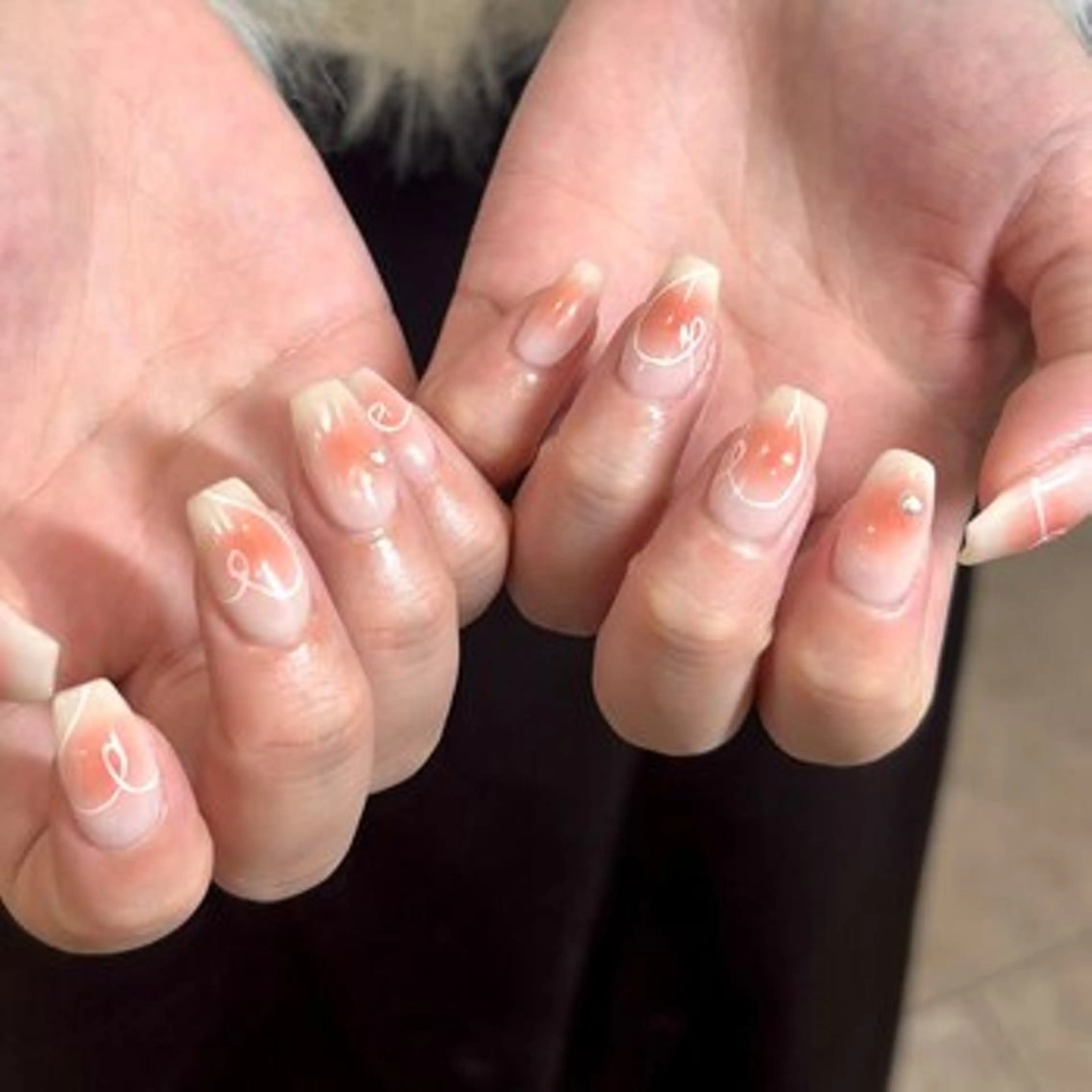 ネイル チークネイル ハート ハンドネイル パラジェル認定サロン N°nail 立川のネイルデザイン