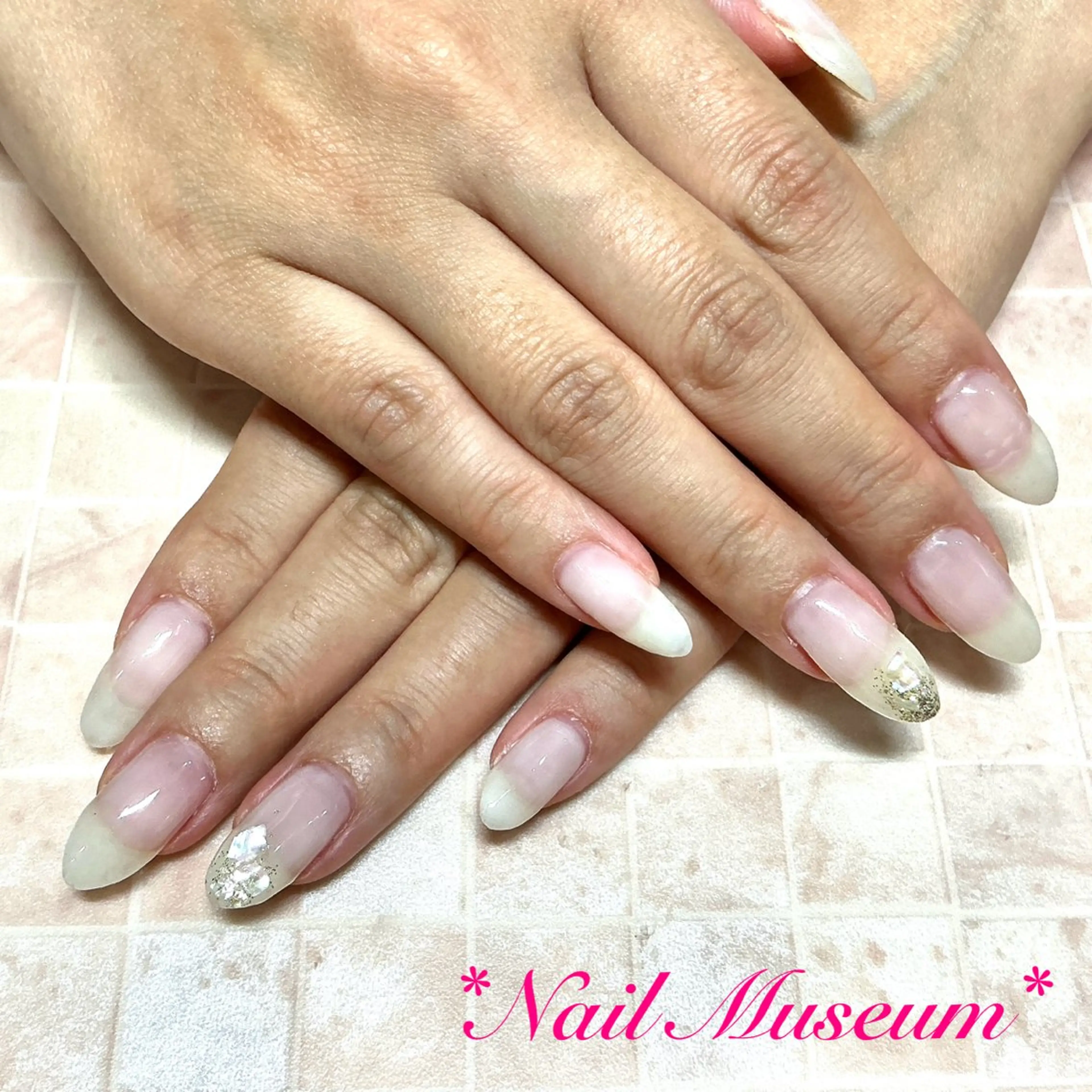 ネイル ブルー ジェルネイル ラメ(グリッター) ワンカラーネイル パラジェル nailmuseum KAMATARIのネイルデザイン