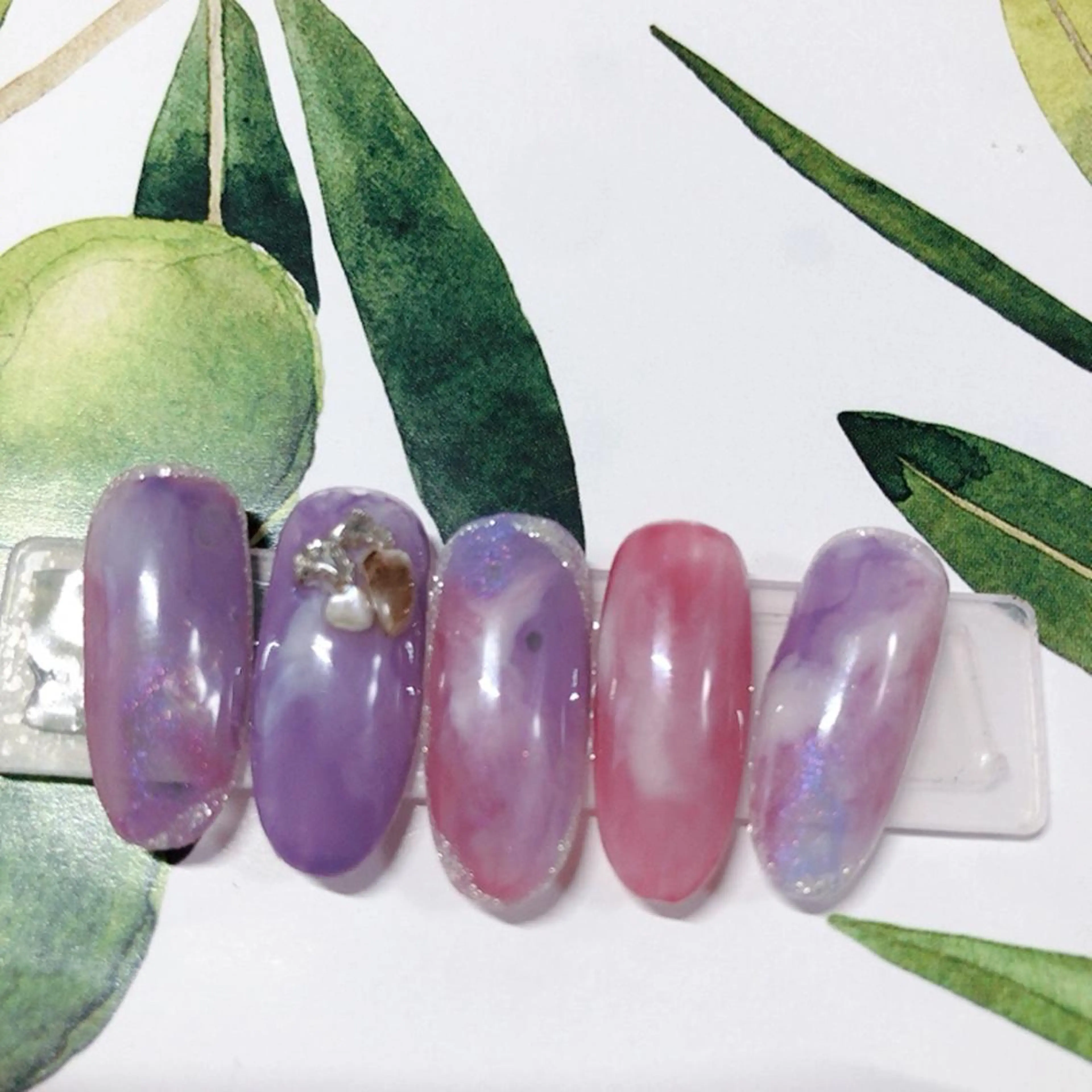 ネイル ニュアンスネイル 奥園 良恵のネイルデザイン