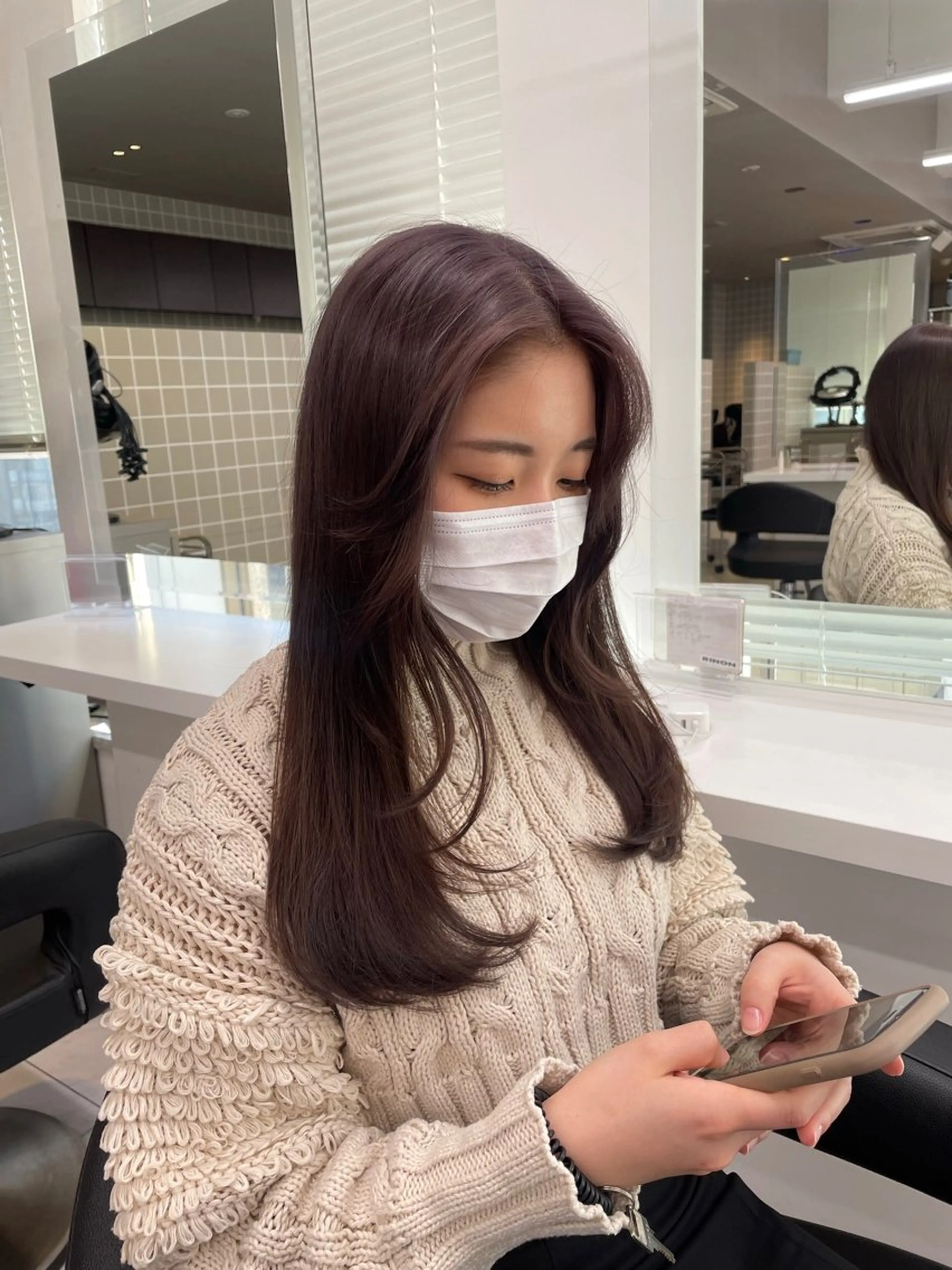 ロング カラー ベージュカラー ラベンダーカラー ラベンダーベージュ レイヤーカット ローレイヤー 表参道ハッシュカット レイヤー/リノンのヘアスタイル