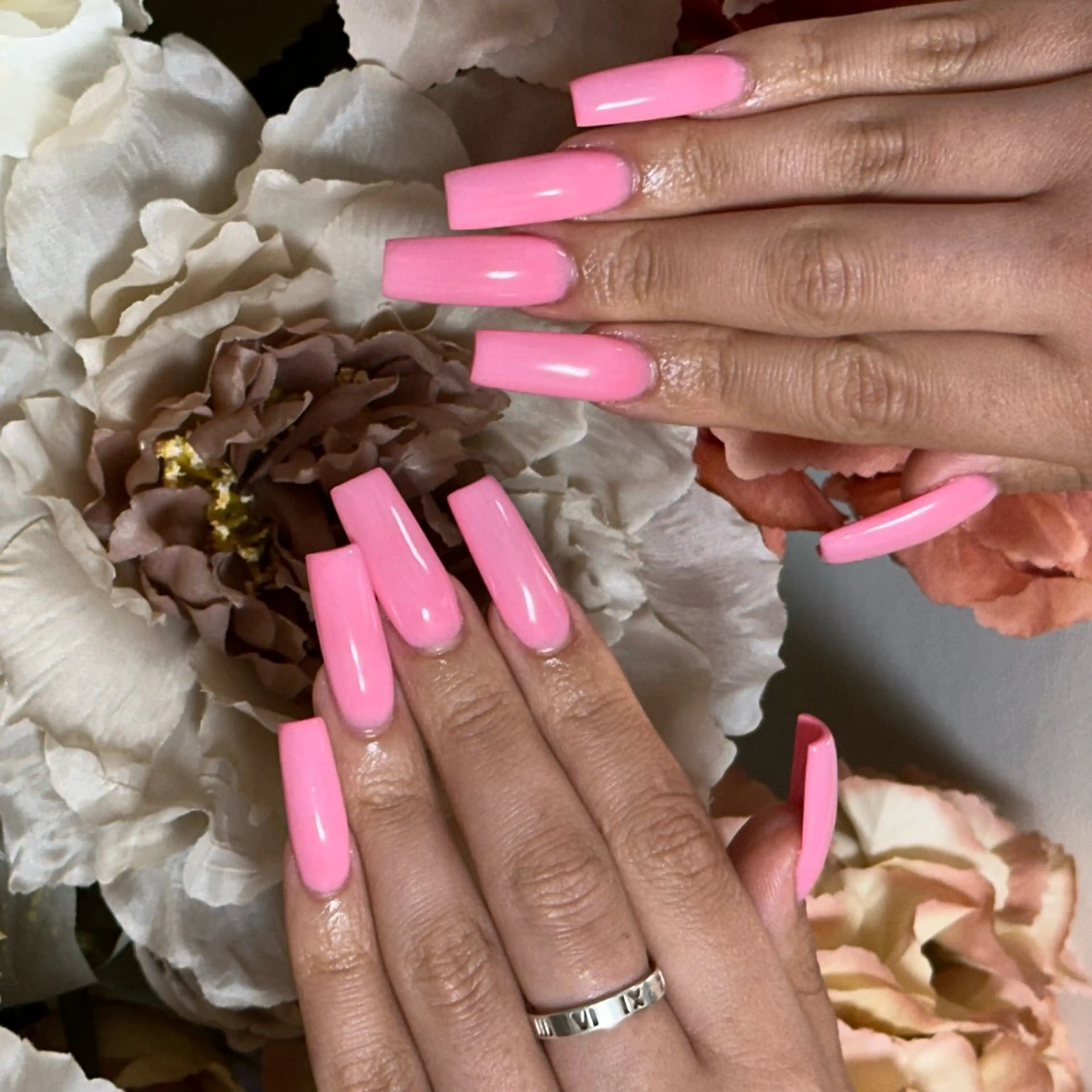 ロング BeautySalonKREI所属・KREI NORIKAのネイルデザイン