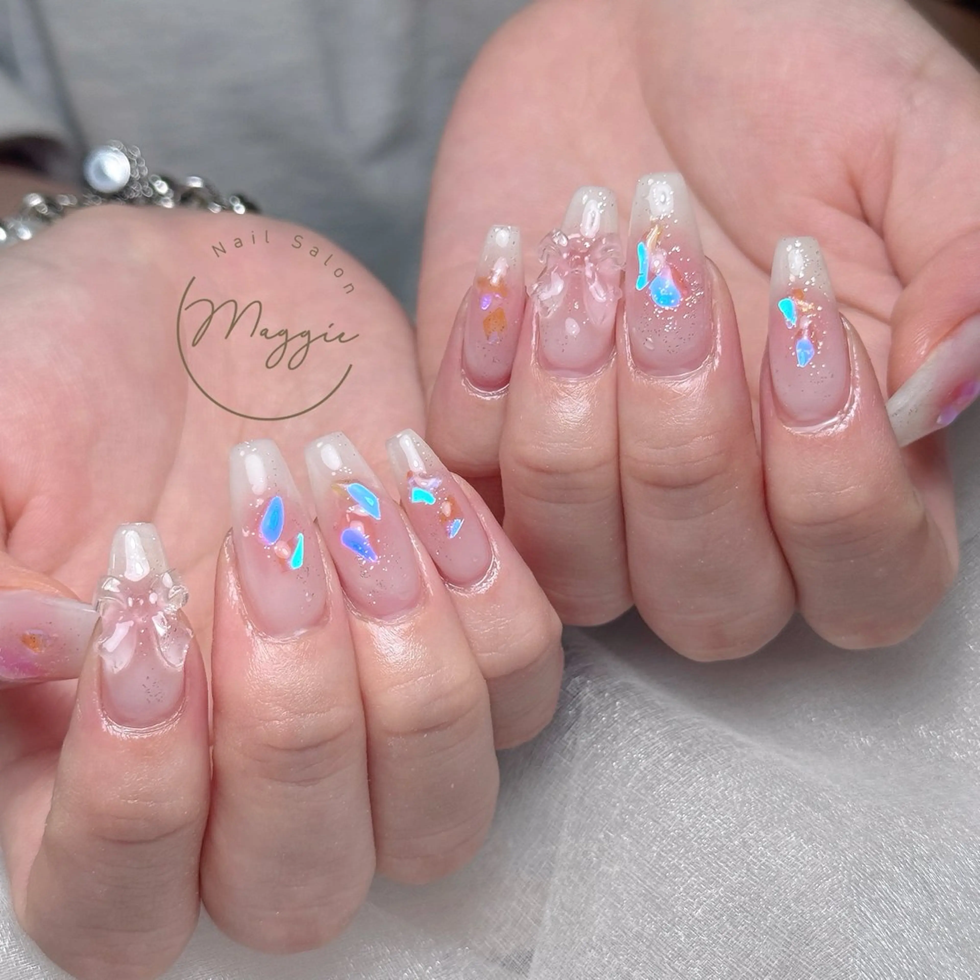 ネイル Maggie Nail🦩のネイルデザイン