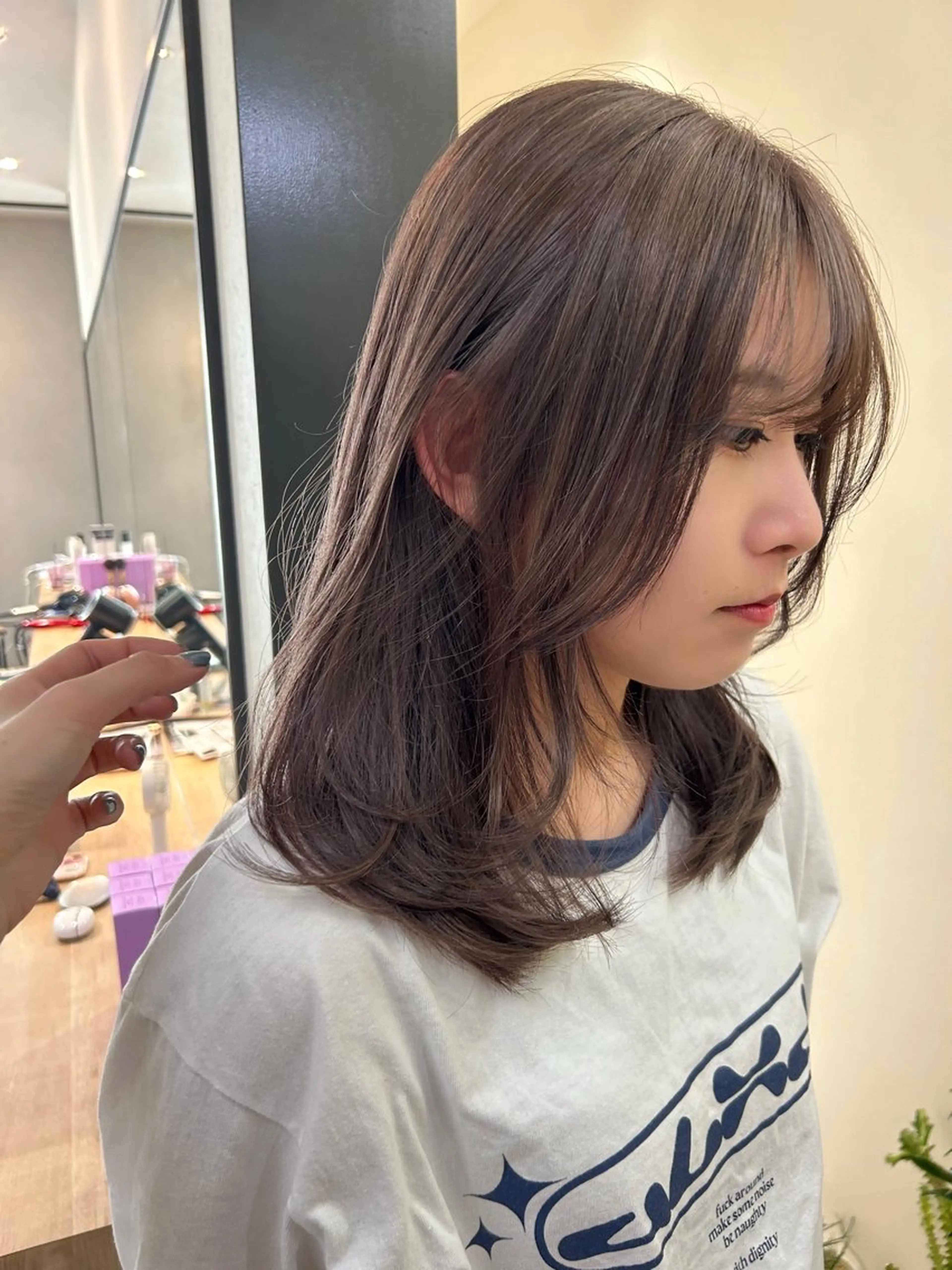 セミロング カラー ブリーチ グレージュ カット ヘアカラー トリートメント hub hair レイヤー/透明感のヘアスタイル