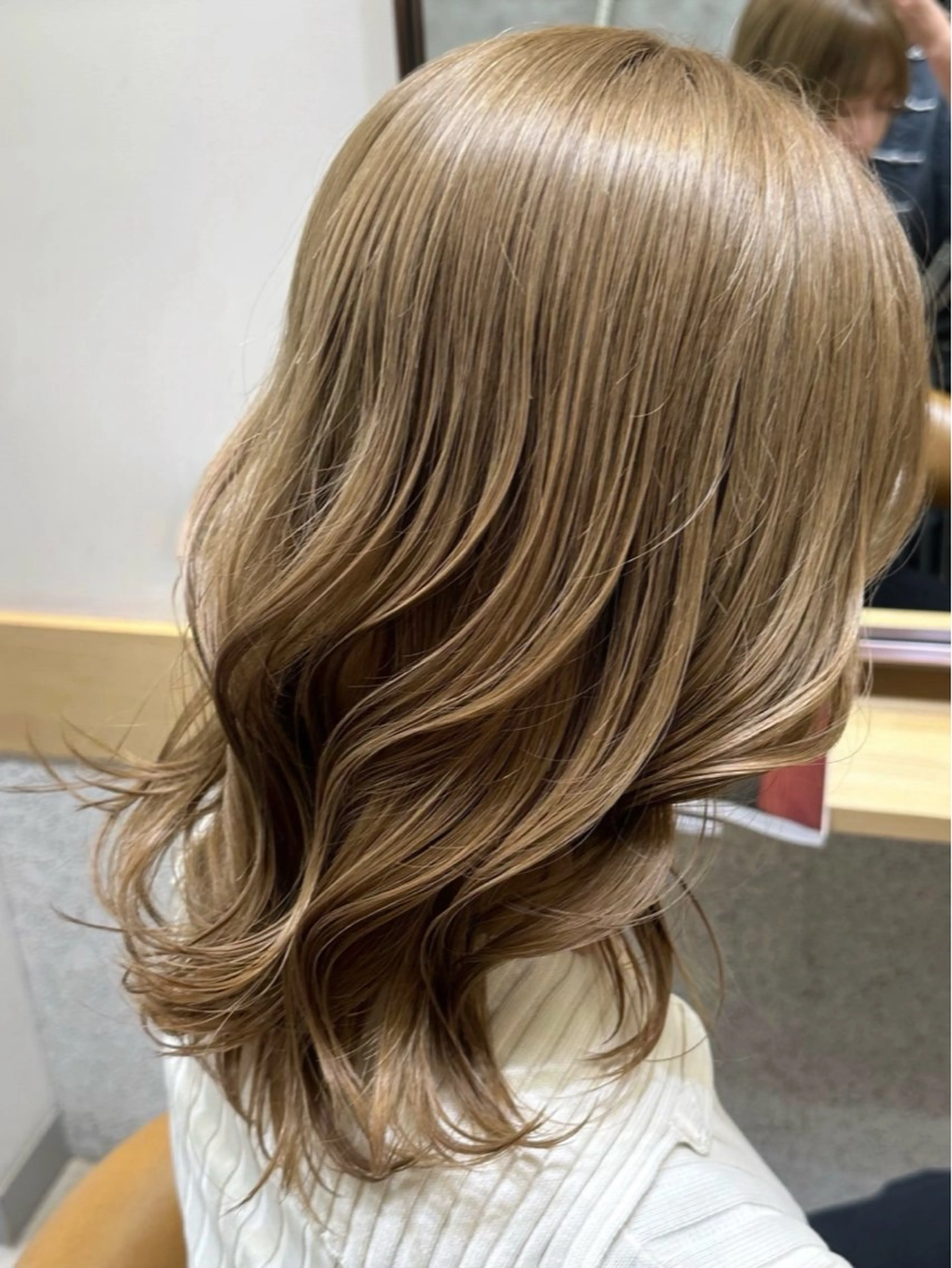 ミディアム カラー ヘアカラー サロンドバン所属・艶髪/透明感カラー ヤマダモモカのヘアスタイル