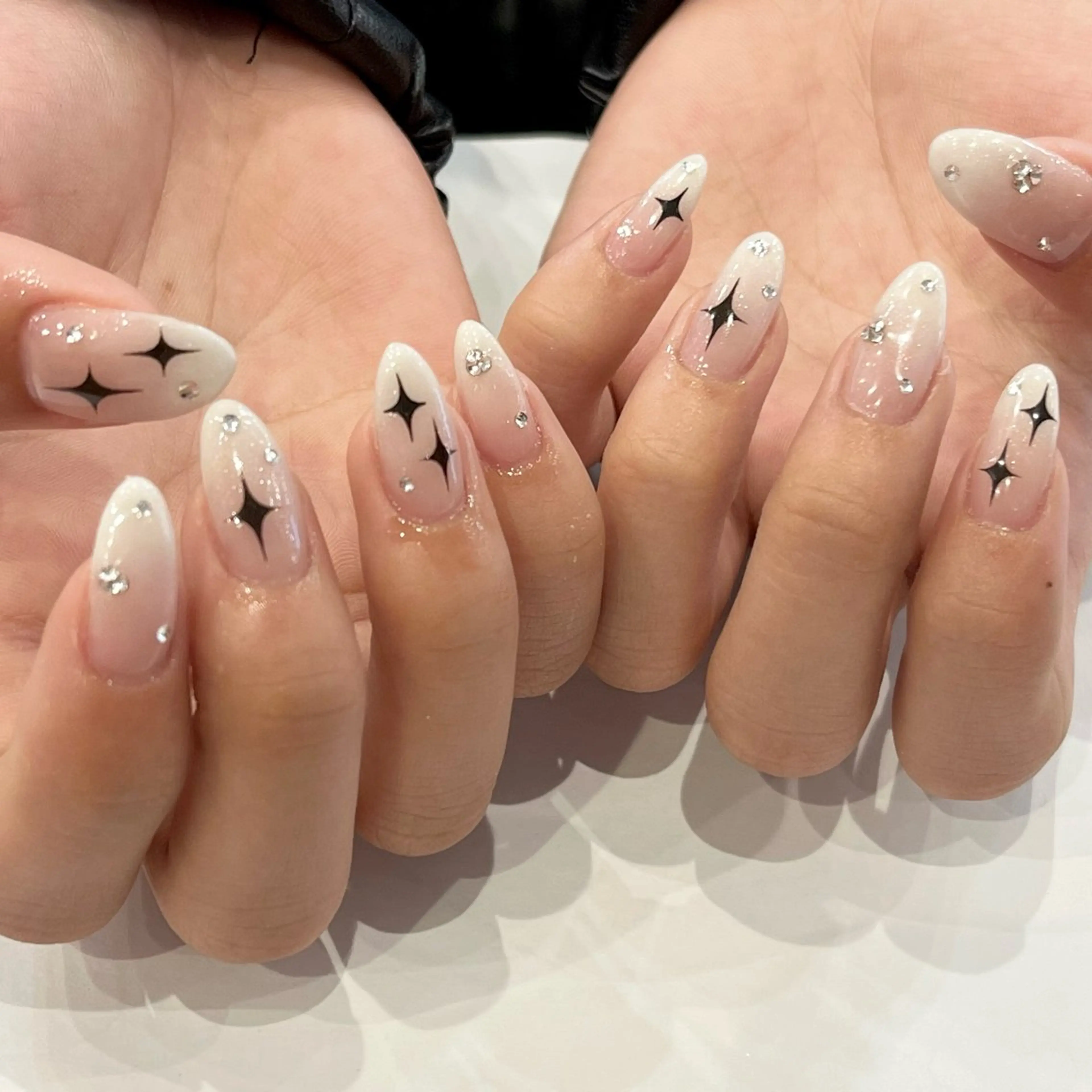 ネイル ハンドネイル nail  ✧︎ Renaのネイルデザイン
