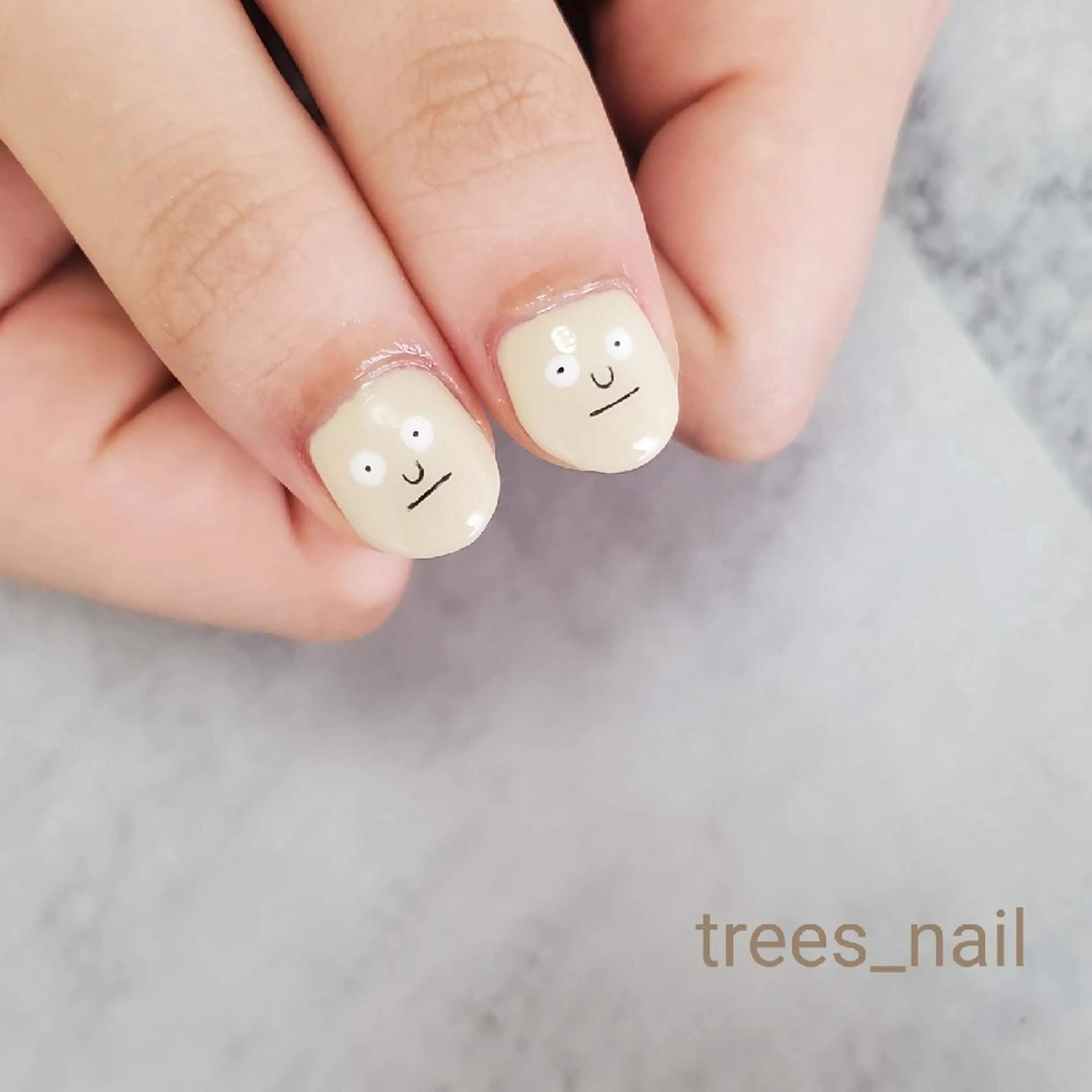 ネイル trees_ nailのネイルデザイン