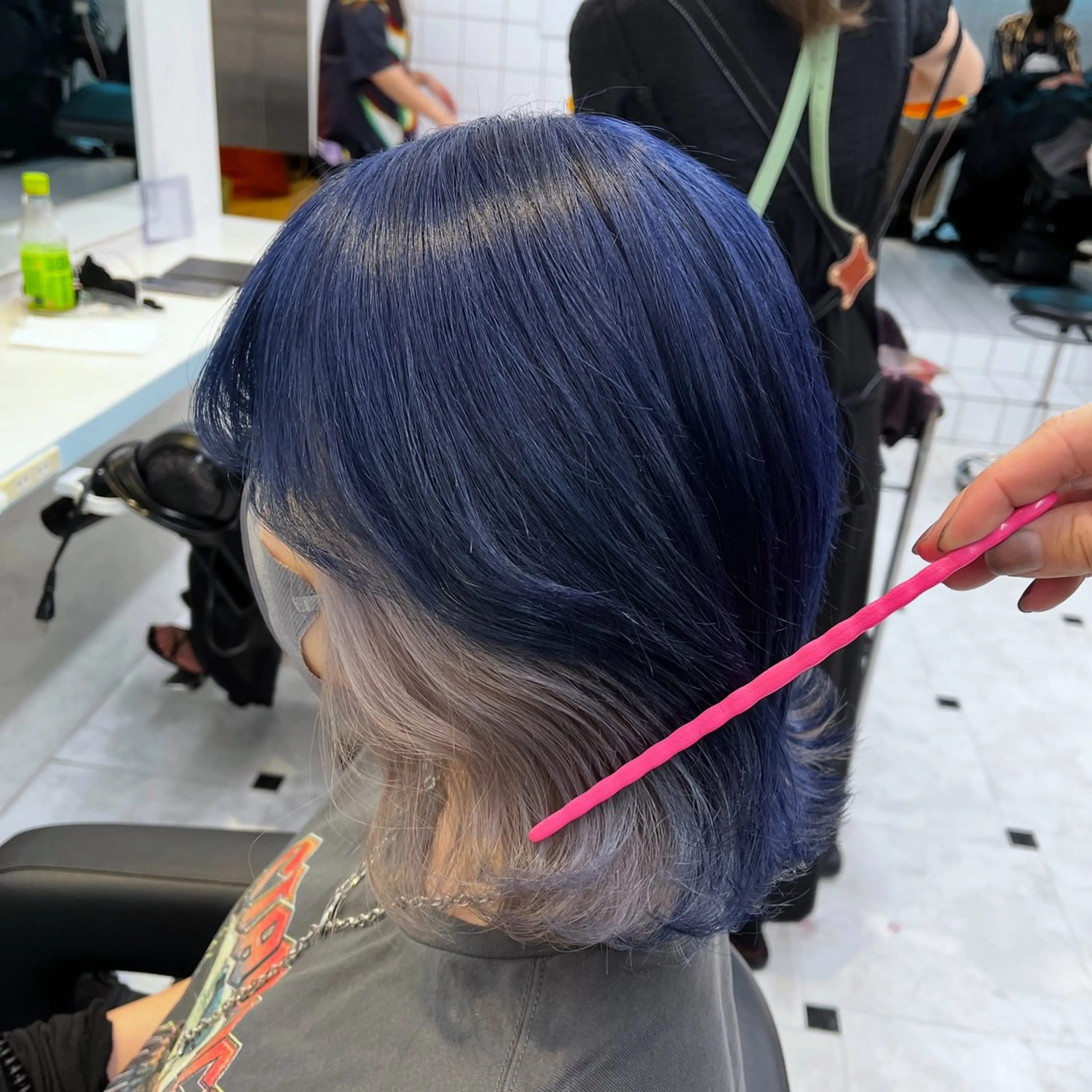 ショート カラー ヘアカラー トリートメント ブリーチカラー 🩵MIZUKIのヘアスタイル