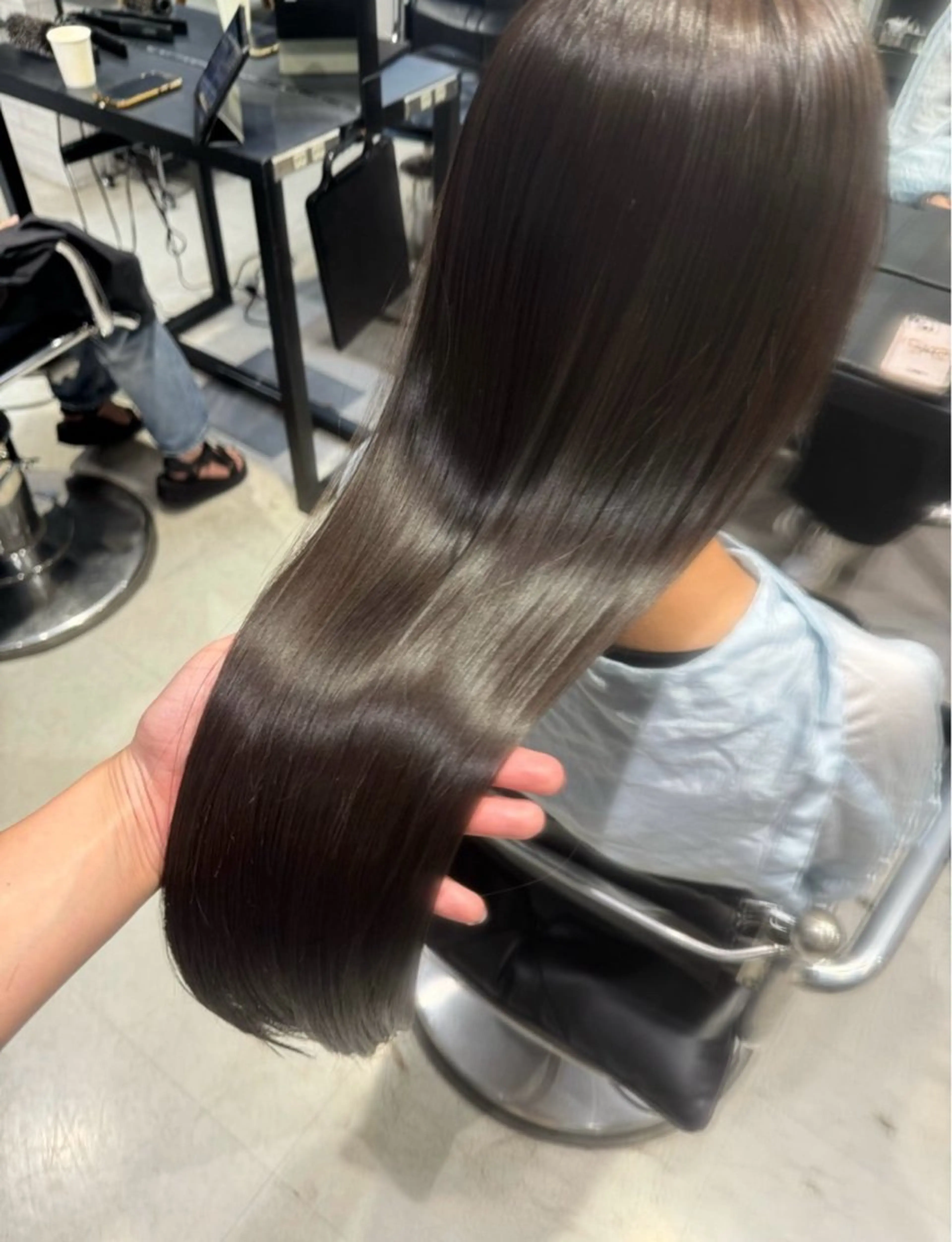 ミディアム カラー パーマ カット ヘアカラー トリートメント ヘアセット 透明感/オリーブ/ グレージュ/YUKAのヘアスタイル