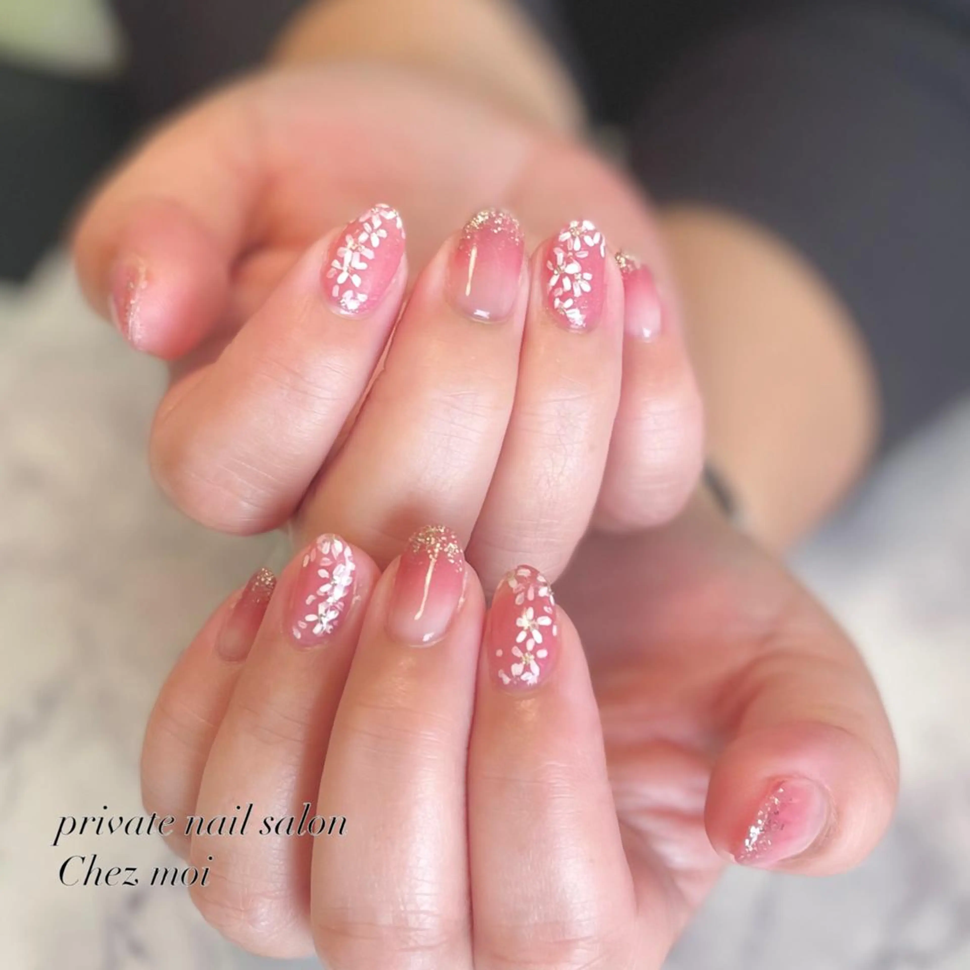 ネイル KOMINE TOMOKOのネイルデザイン