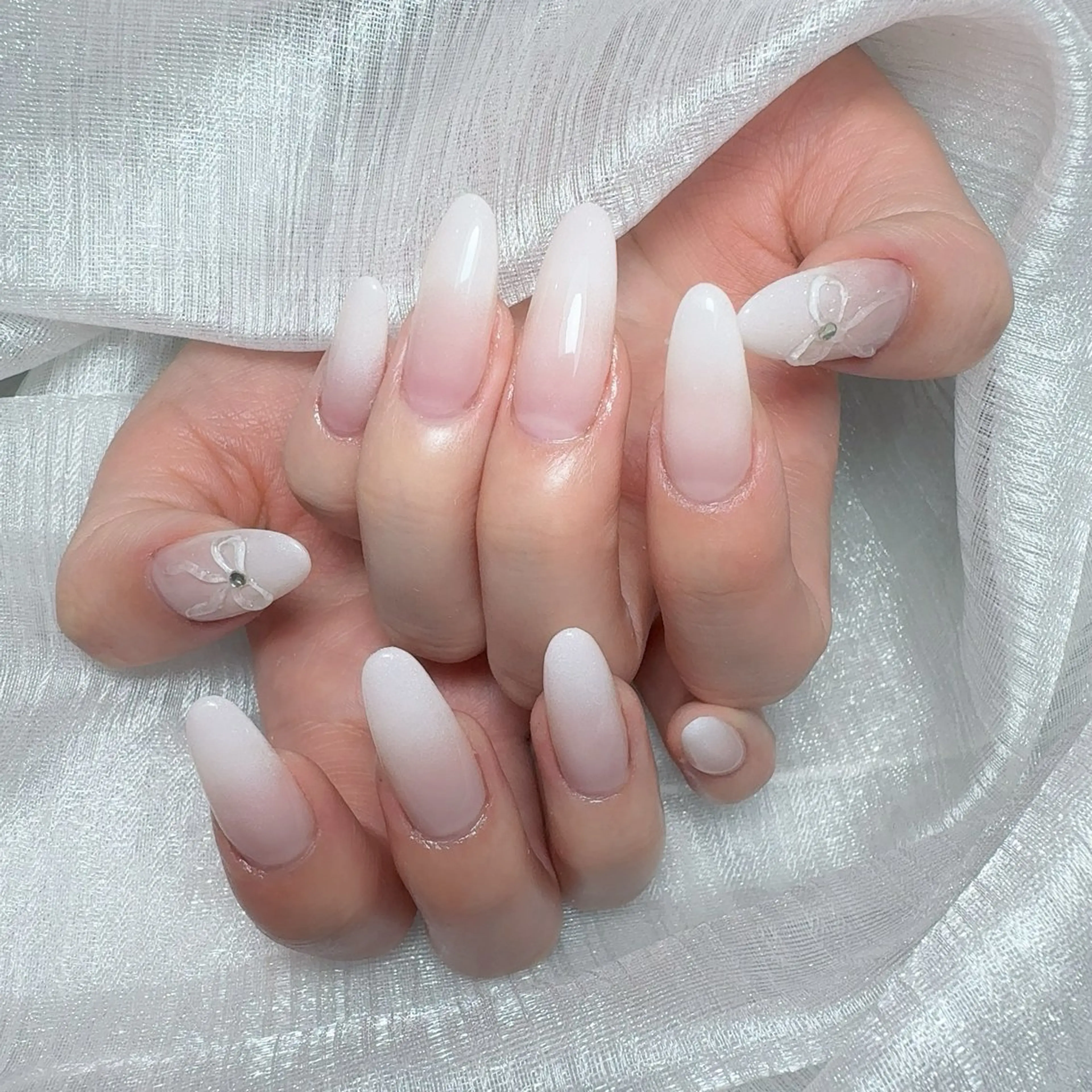 ネイル アートネイル フラッシュネイル フレンチネイル ジェルネイル ガラスフレンチ You&Me Yukiのネイルデザイン