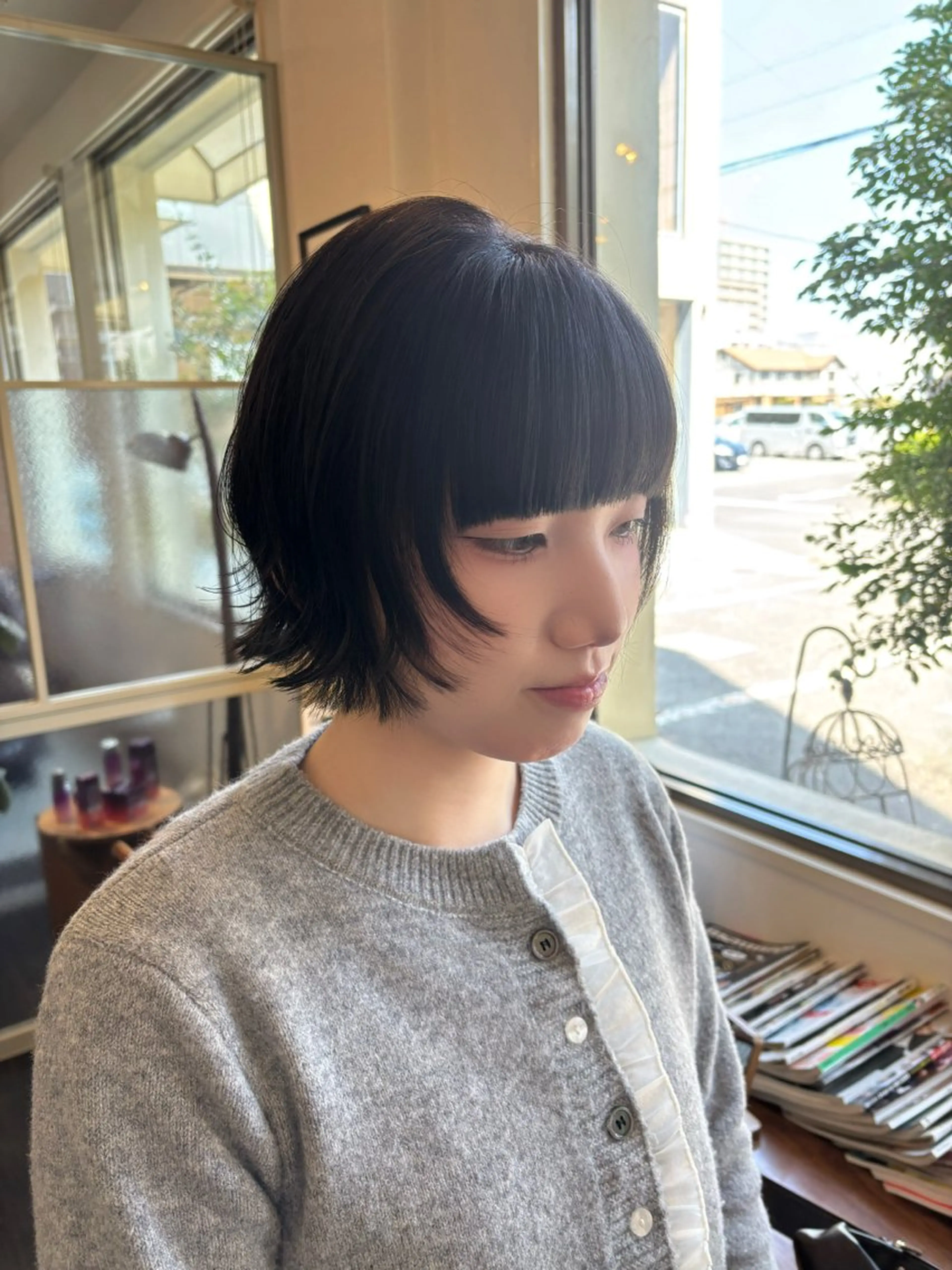 ショート カット ヘアカラー hair bulb所属・三國 栞音のヘアスタイル