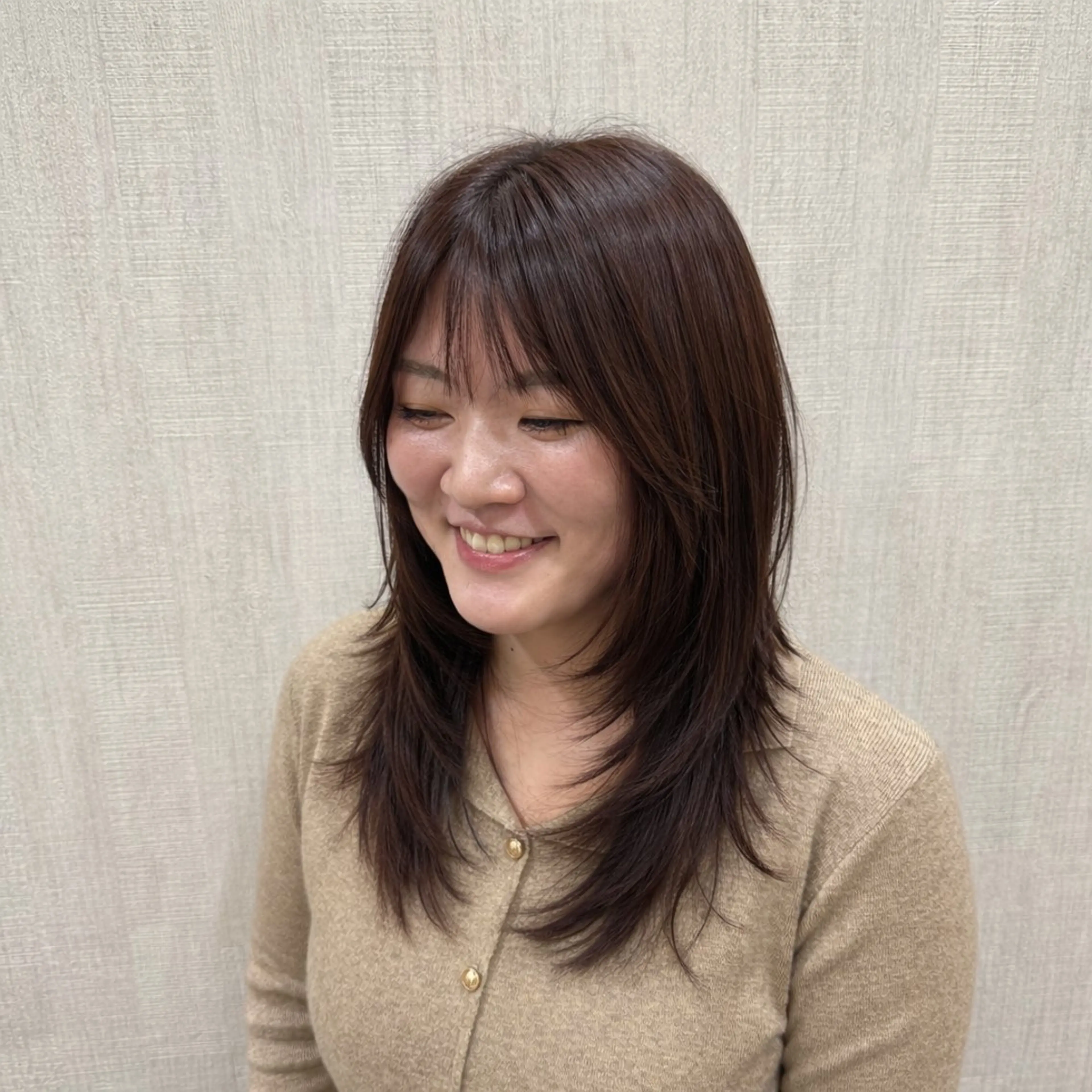 セミロング くびれヘア 顔周りカット レイヤーカット 小顔カット カット ヘアカラー トリートメント 店長✨レイヤー✖️ 髪質改善✖️韓国ヘアのヘアスタイル