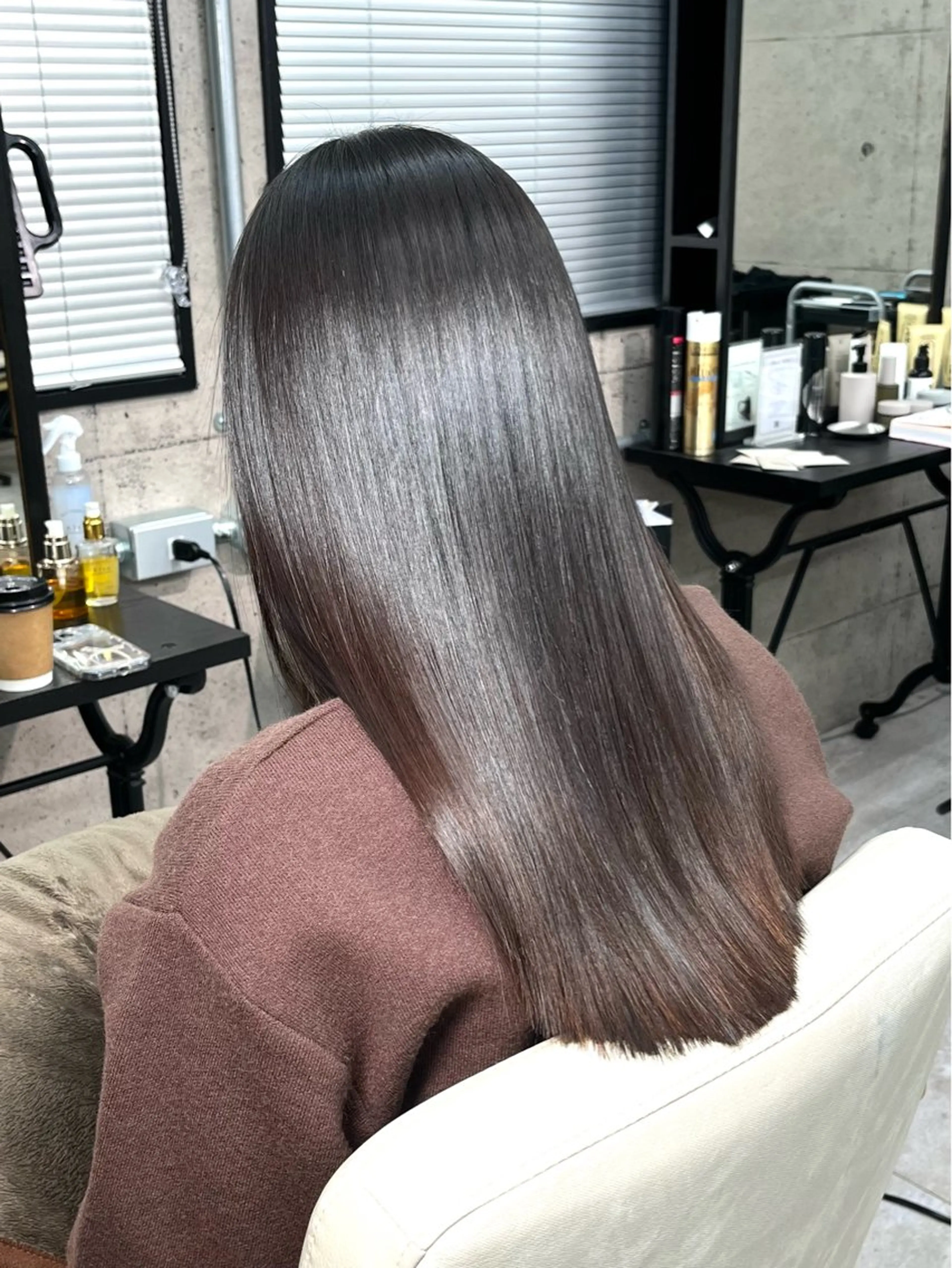 髪質改善シルクストレート｜オイル＆ミスト付パーソナルケアコースの写真