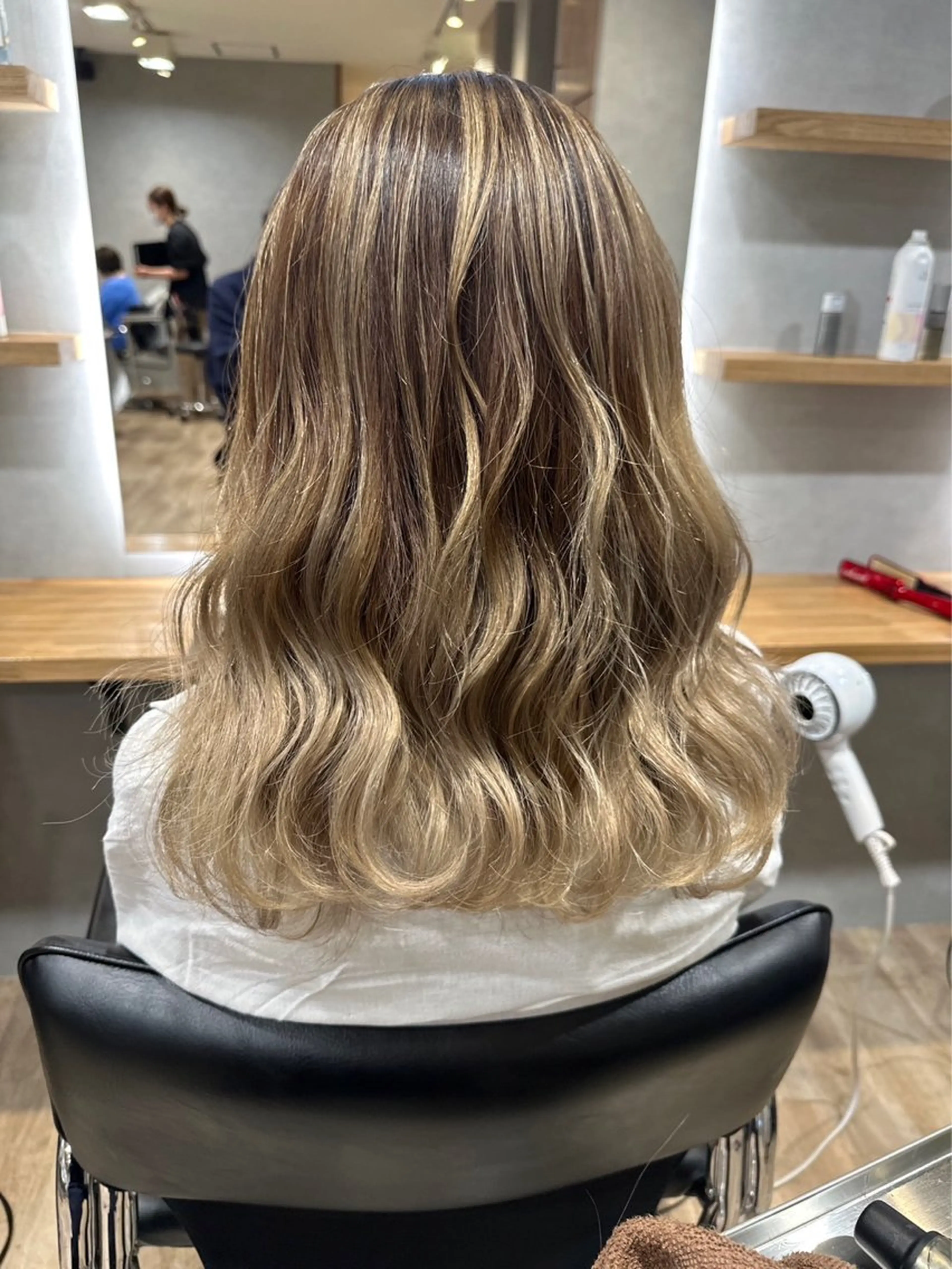 セミロング 我舞谷 将人のヘアスタイル