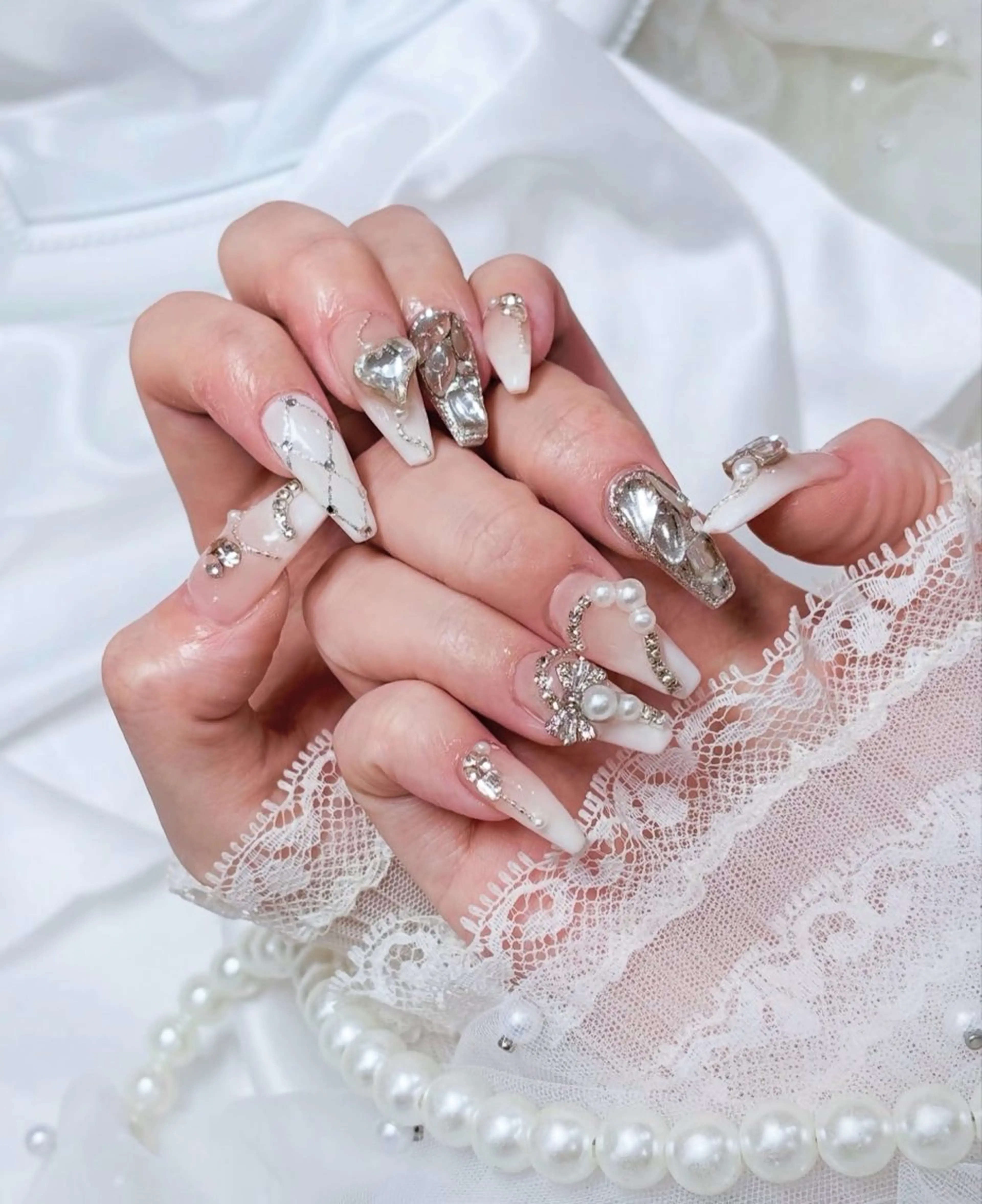 ネイル 韓国ネイル 持ち込み ニュアンスネイル ネイルチップ ハンドネイル TABI ANA.CHUOのネイルデザイン